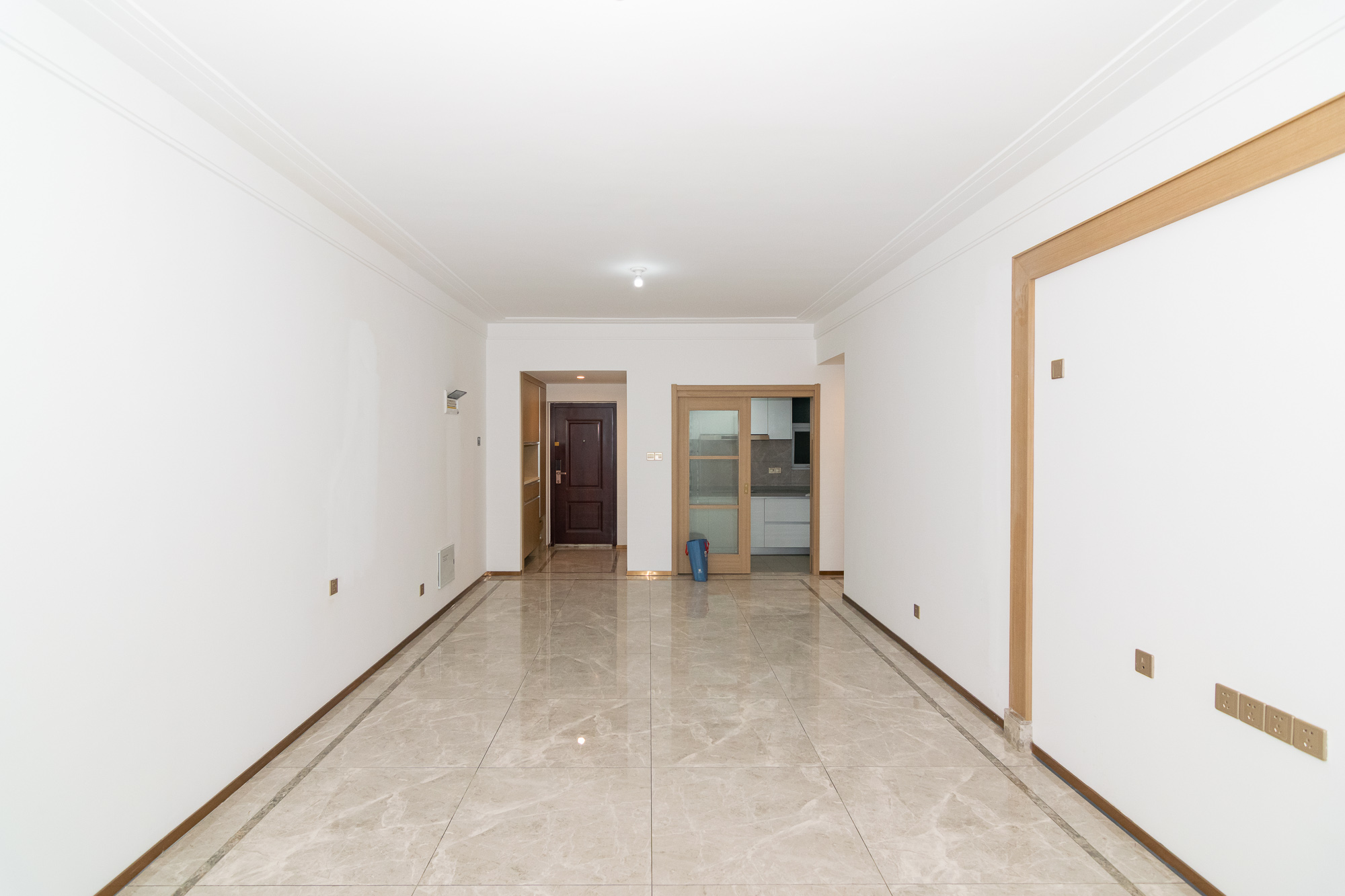 新华联梦想城 3室2厅1卫 82.0万 新华联梦想城 3室2厅1卫 82.0万客厅