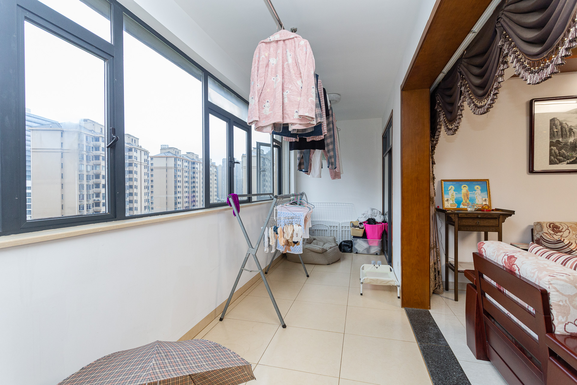 金湘苑(星澜之悦) 5室2厅2卫 165.0万 金湘苑(星澜之悦) 5室2厅2卫 165.0万阳台