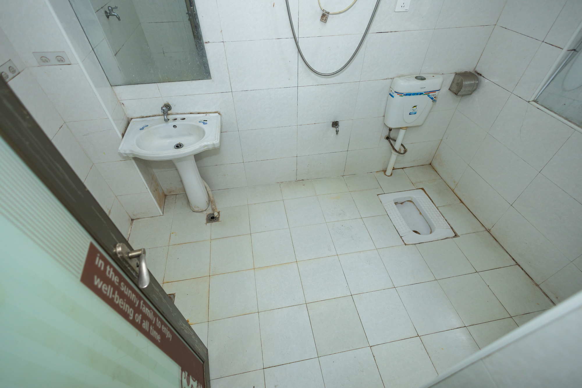 楚天世纪城东苑  3室2厅2卫    66.0万 楚天世纪城东苑  3室2厅2卫    66.0万卫生间