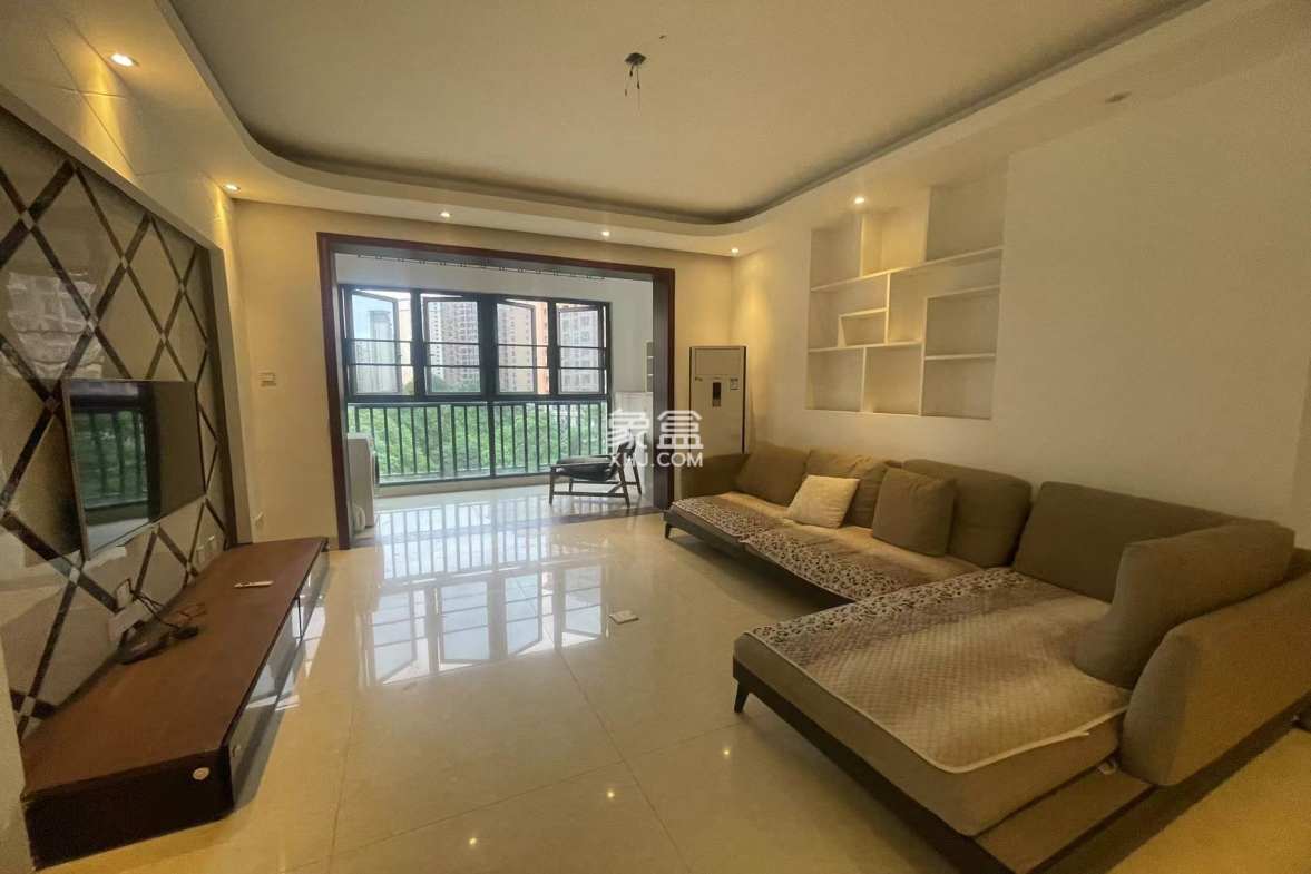 泰山公馆 3室2厅2卫 59.8万 泰山公馆 3室2厅2卫 59.8万室内图