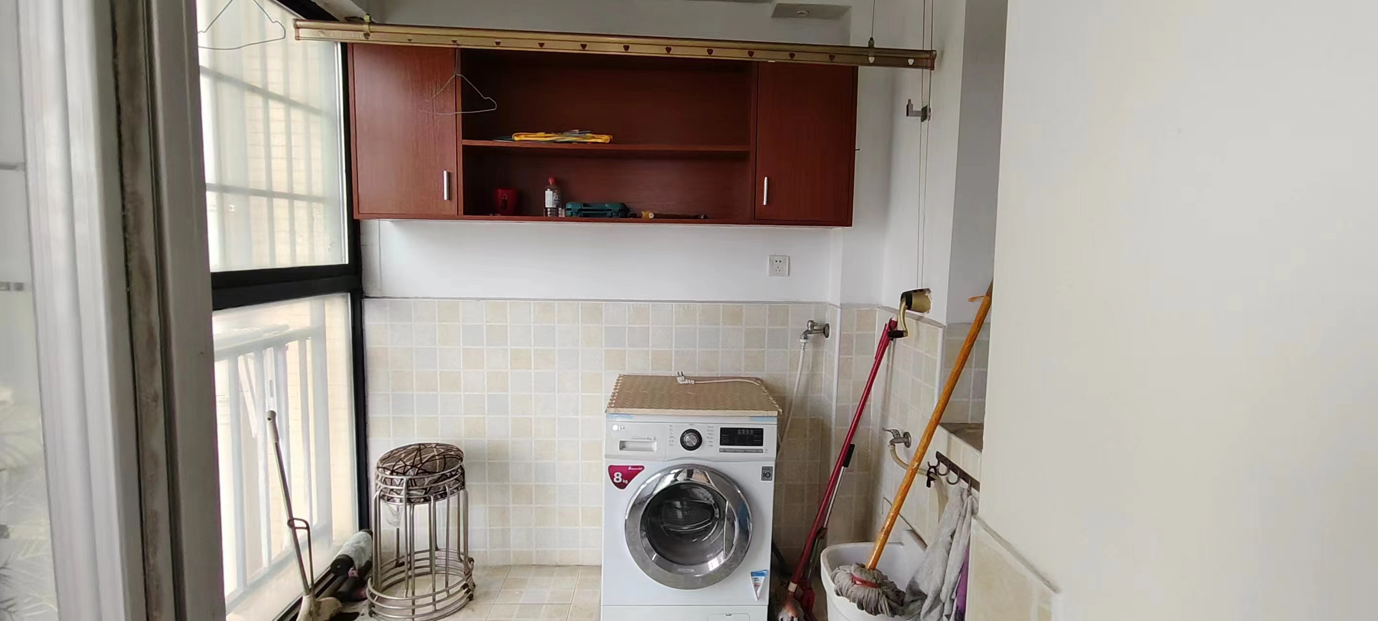 三一歌雅郡 4室2厅2卫 65.0万 三一歌雅郡 4室2厅2卫 65.0万室内图