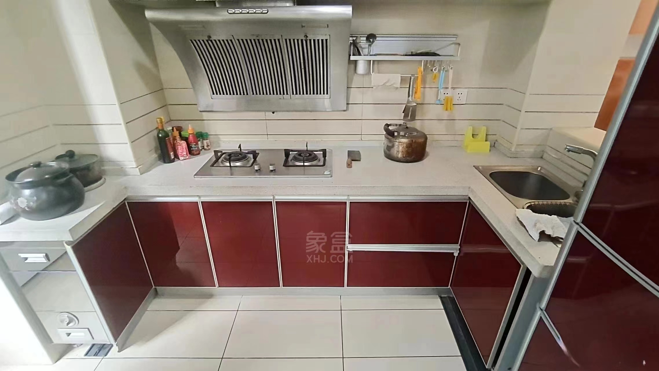 城市风景 3室2厅2卫 72.8万 城市风景 3室2厅2卫 72.8万室内图