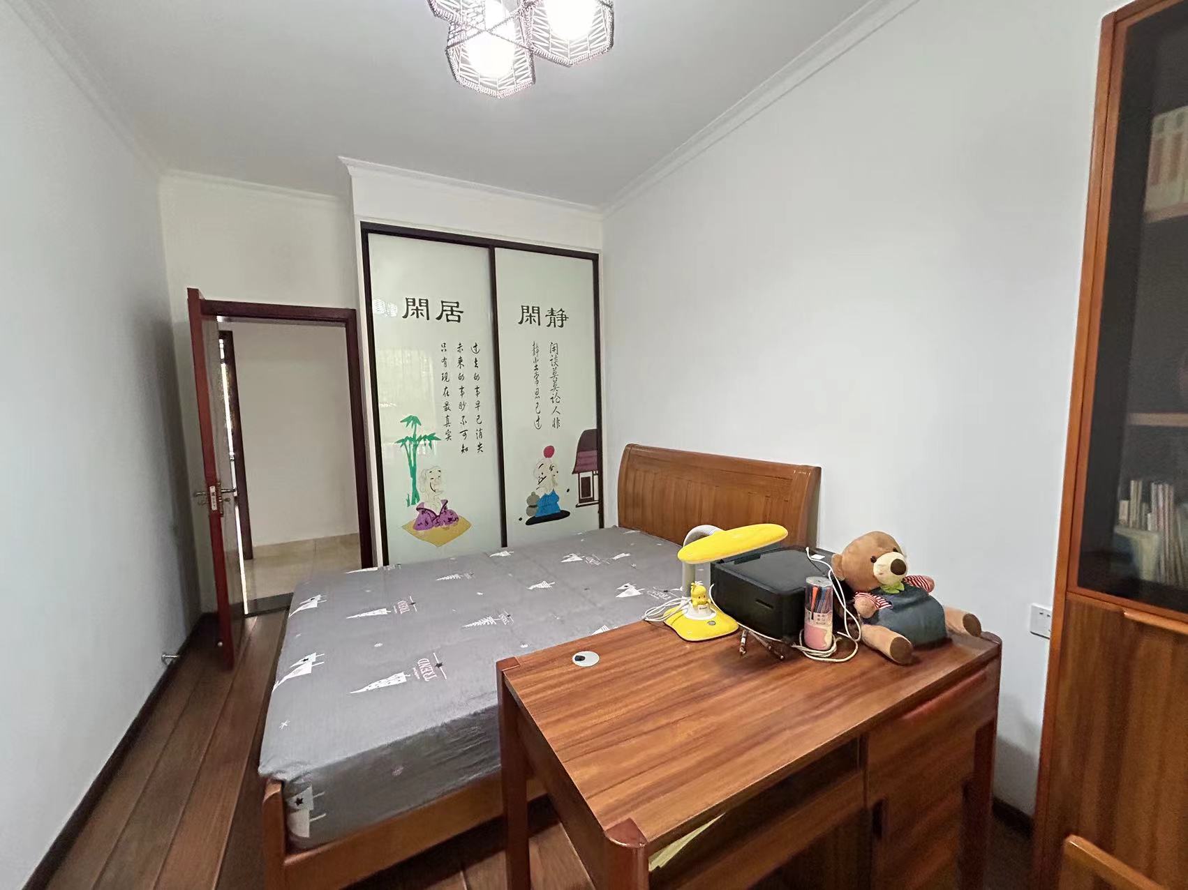 天泰花园(就是天泰小区) 3室2厅2卫 50.0万 天泰花园(就是天泰小区) 3室2厅2卫 50.0万室内图