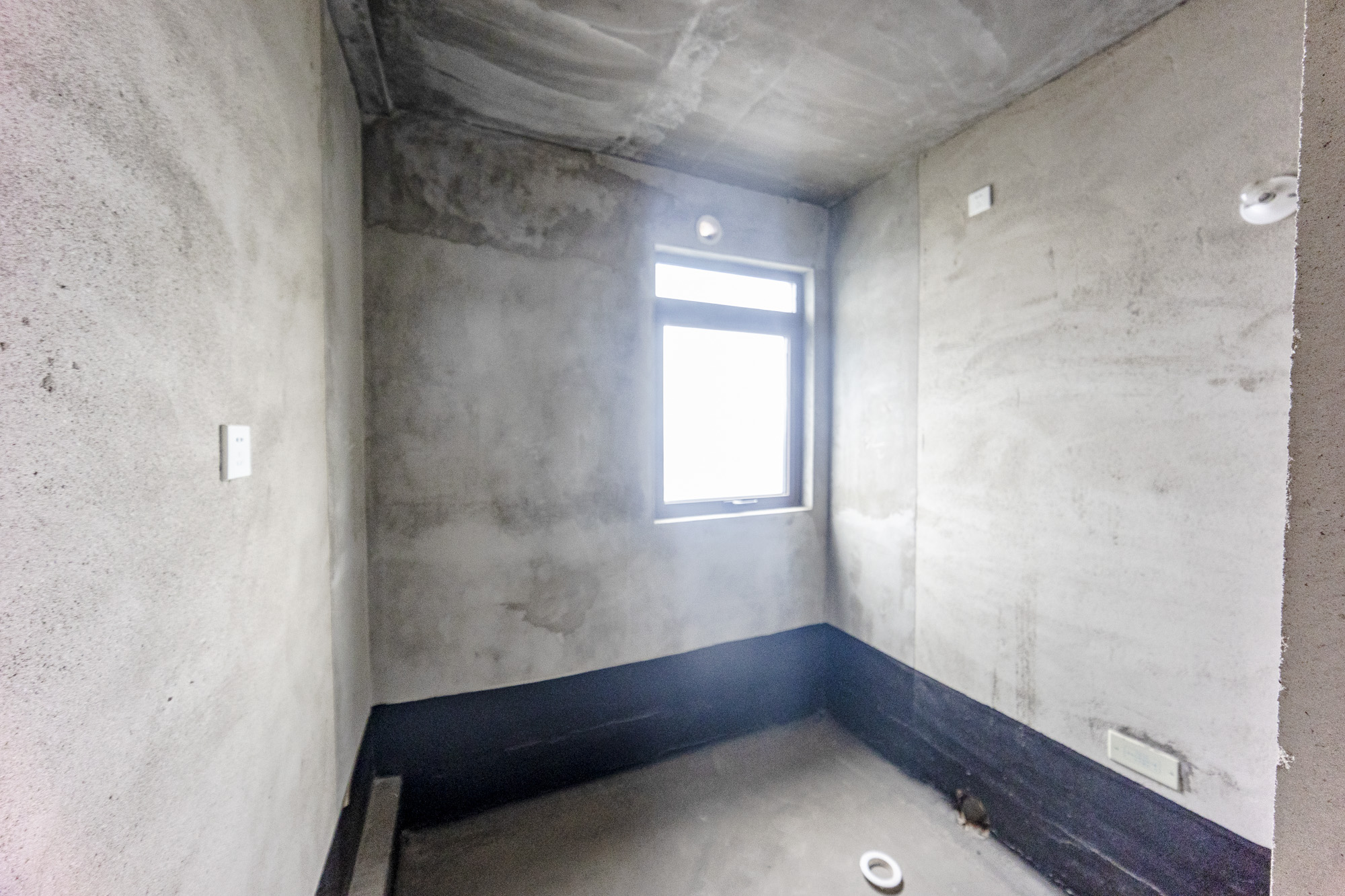 中建江山壹号  5室3厅4卫   665.90万其他