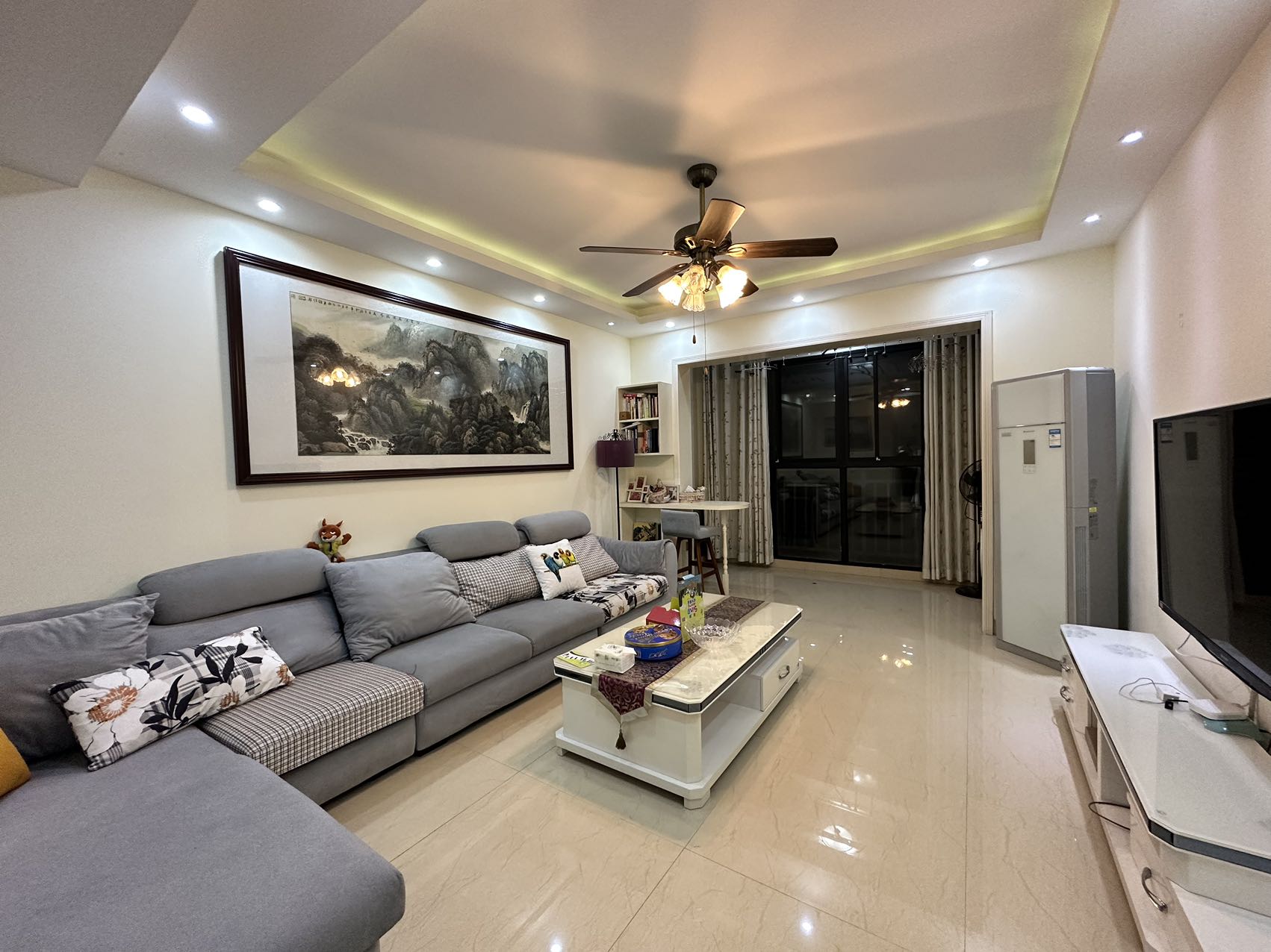 新桂广场 2室2厅1卫 48.0万 新桂广场 2室2厅1卫 48.0万室内图