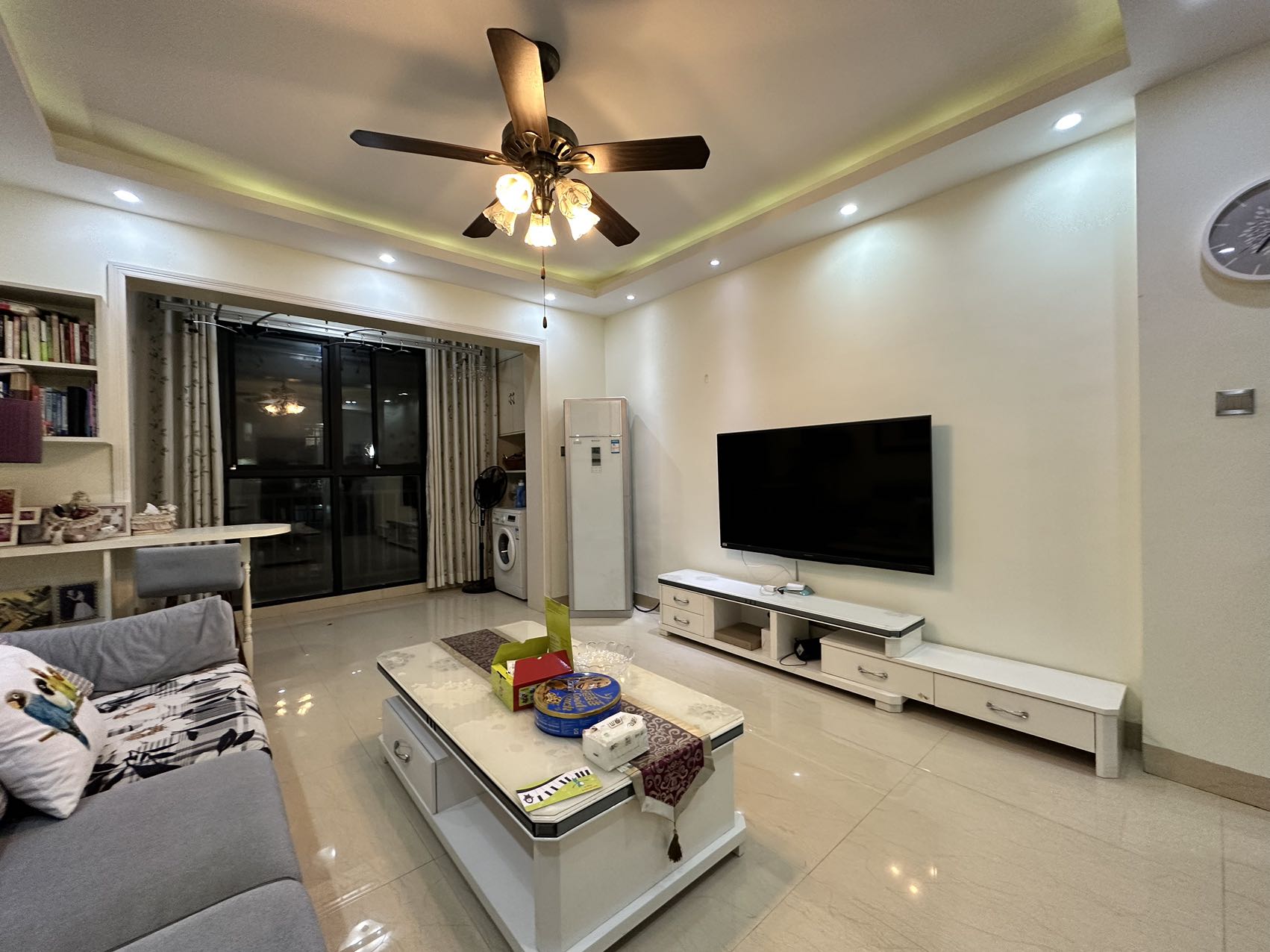 新桂广场 2室2厅1卫 48.0万 新桂广场 2室2厅1卫 48.0万室内图