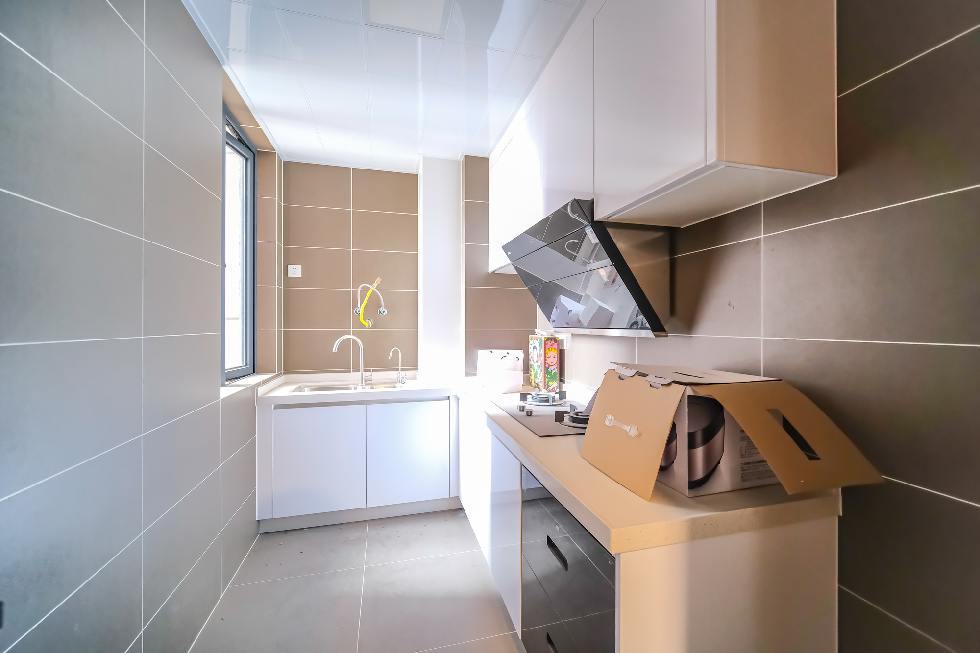 运达锦绣广场 3室2厅1卫 118.0万 运达锦绣广场 3室2厅1卫 118.0万厨房