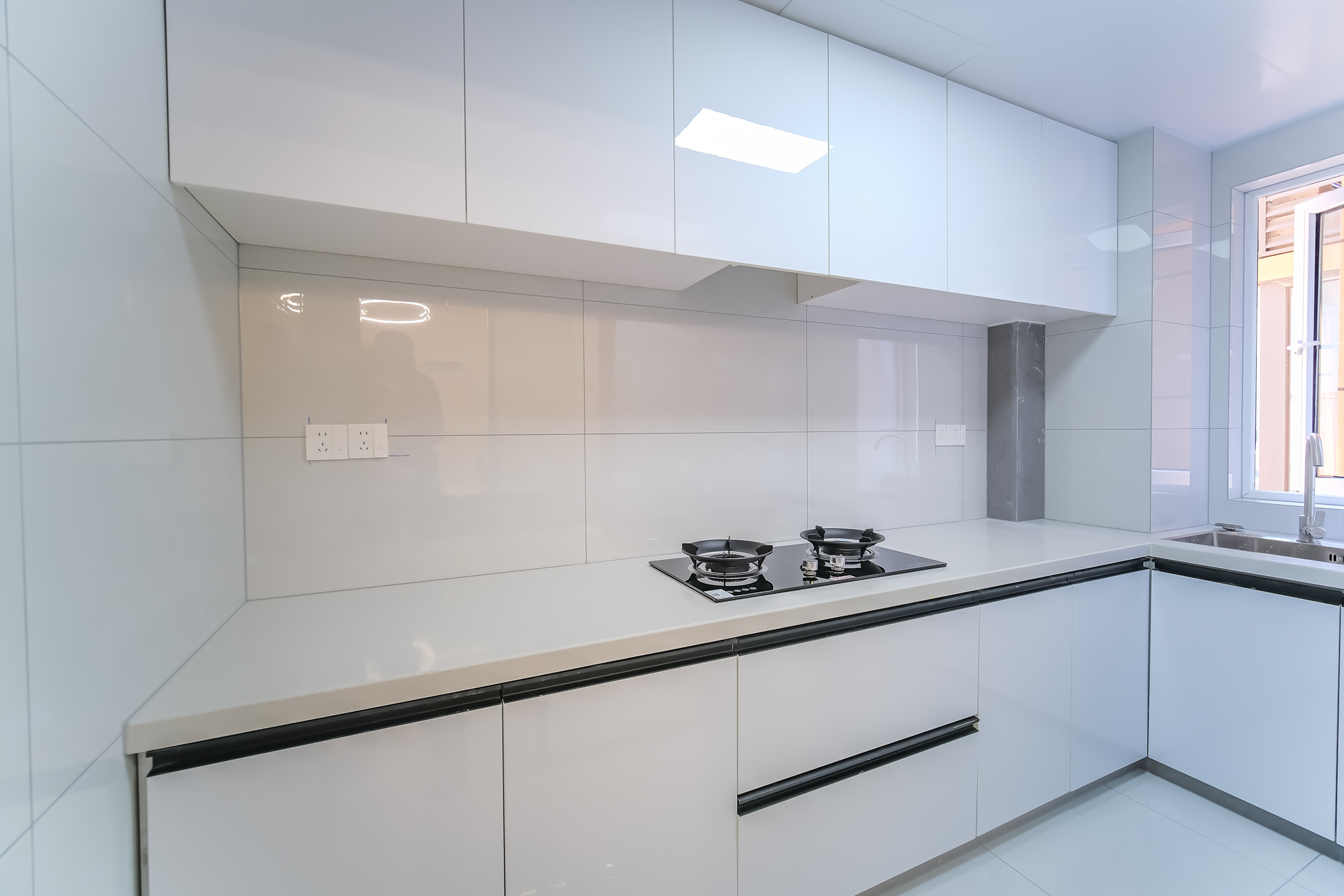 荣盛花语城  3室2厅1卫    69.8万厨房