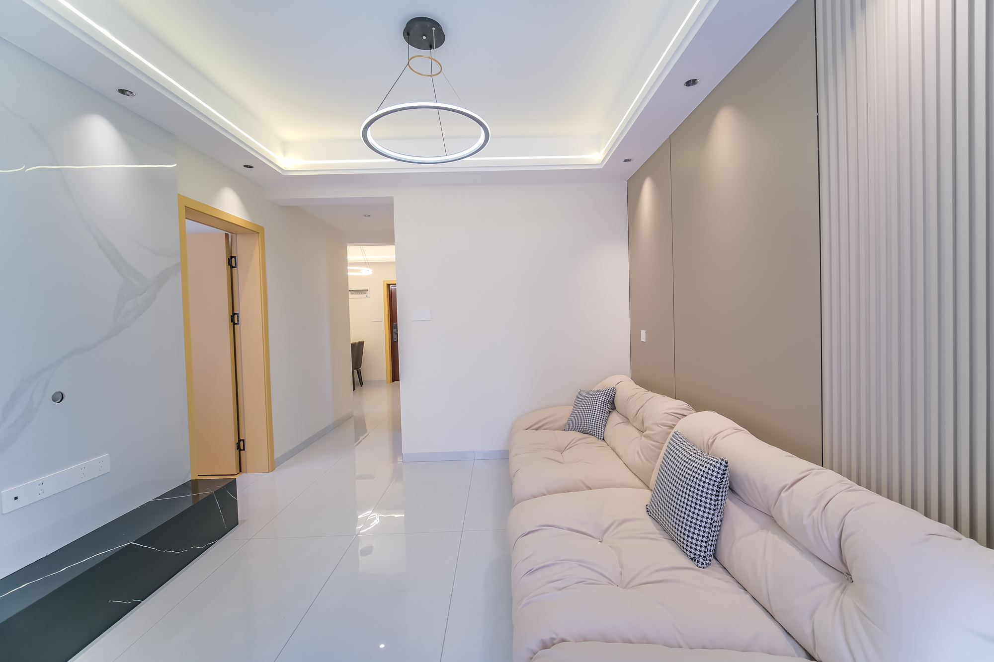 荣盛花语城  3室2厅1卫    69.8万客厅