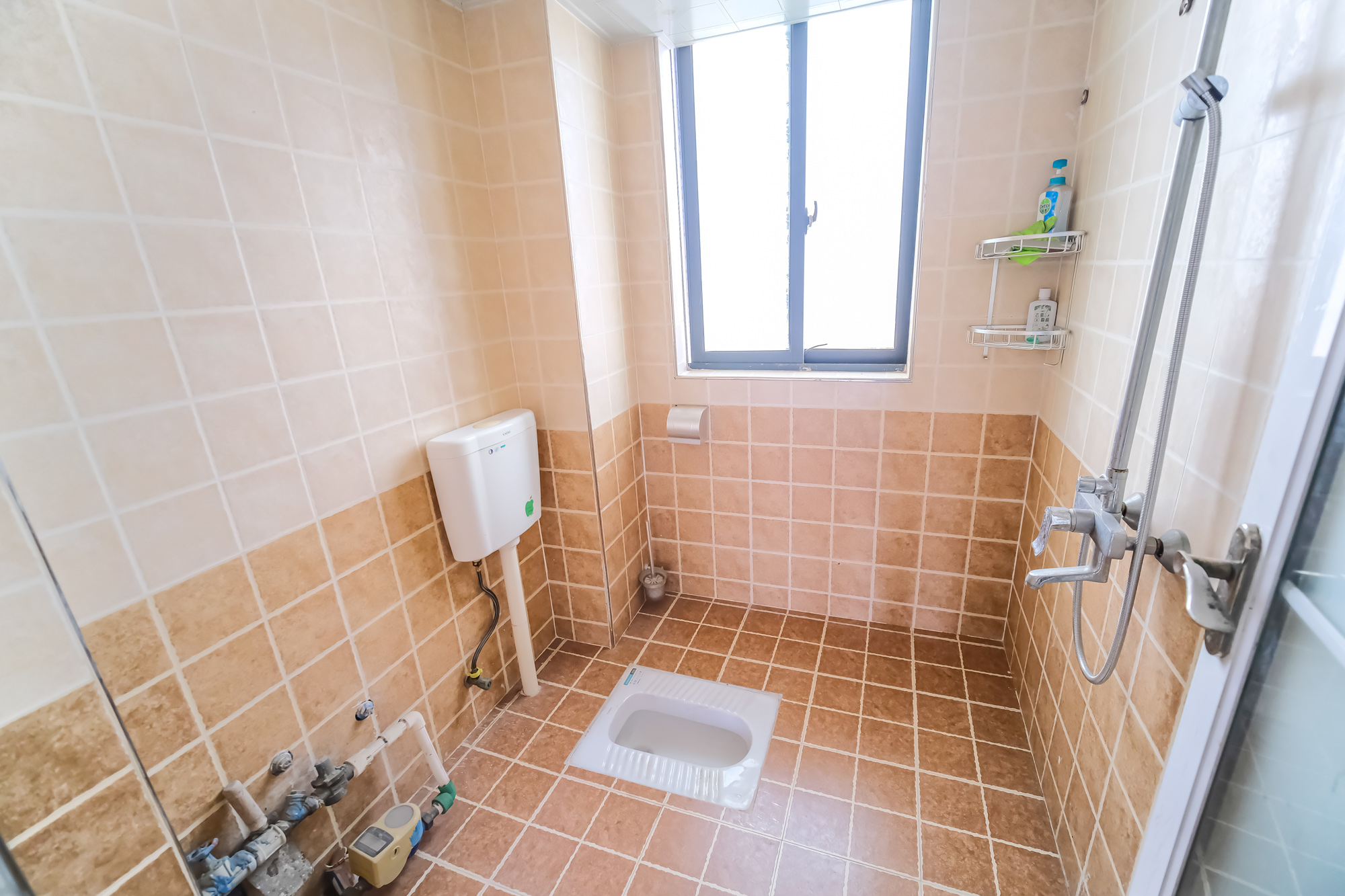 花样年华  4室2厅2卫    69.8万 花样年华  4室2厅2卫    69.8万卫生间