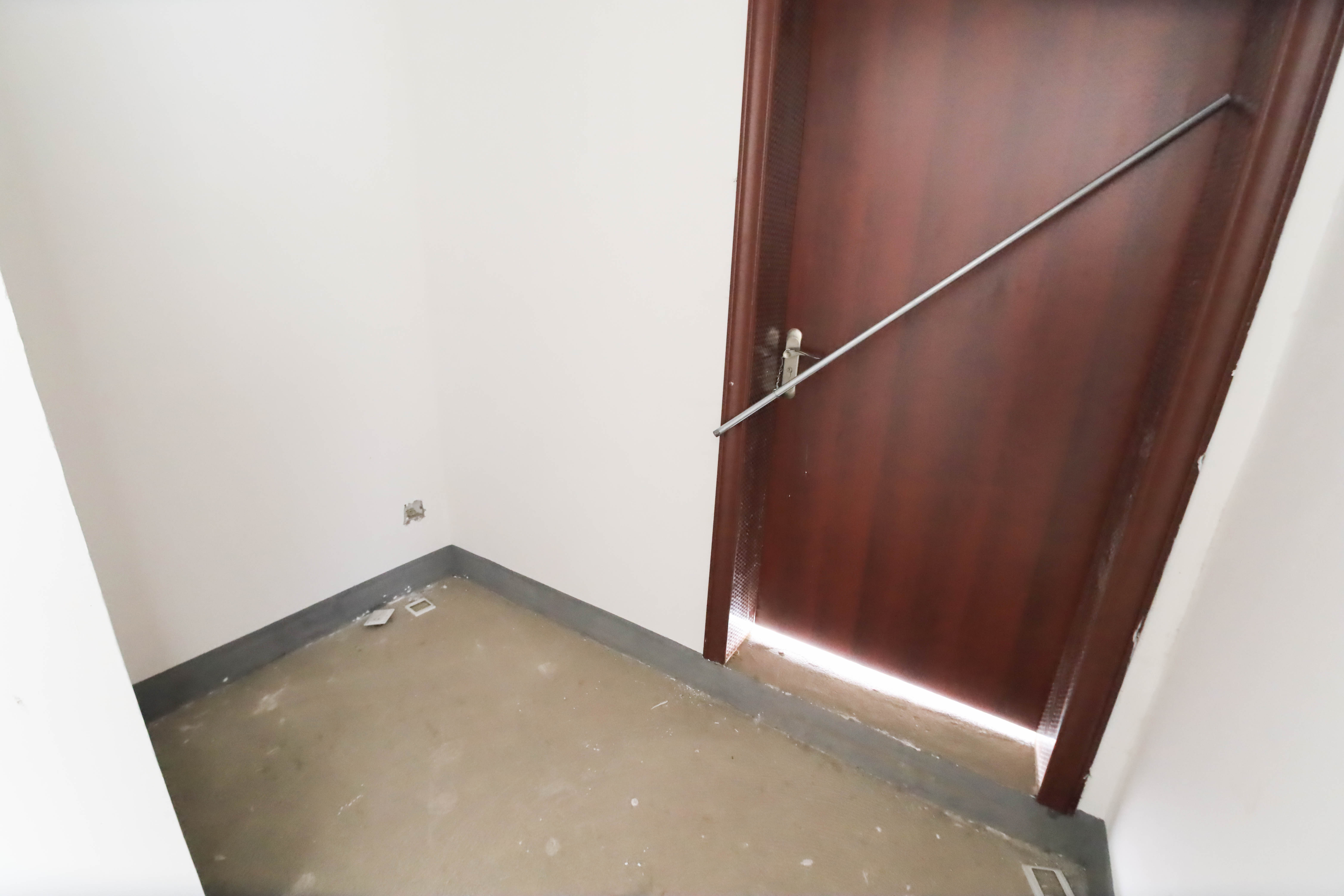 五矿万境水岸五期(五矿万境水岸文苑) 4室2厅2卫 160.0万 五矿万境水岸五期(五矿万境水岸文苑) 4室2厅2卫 160.0万其他