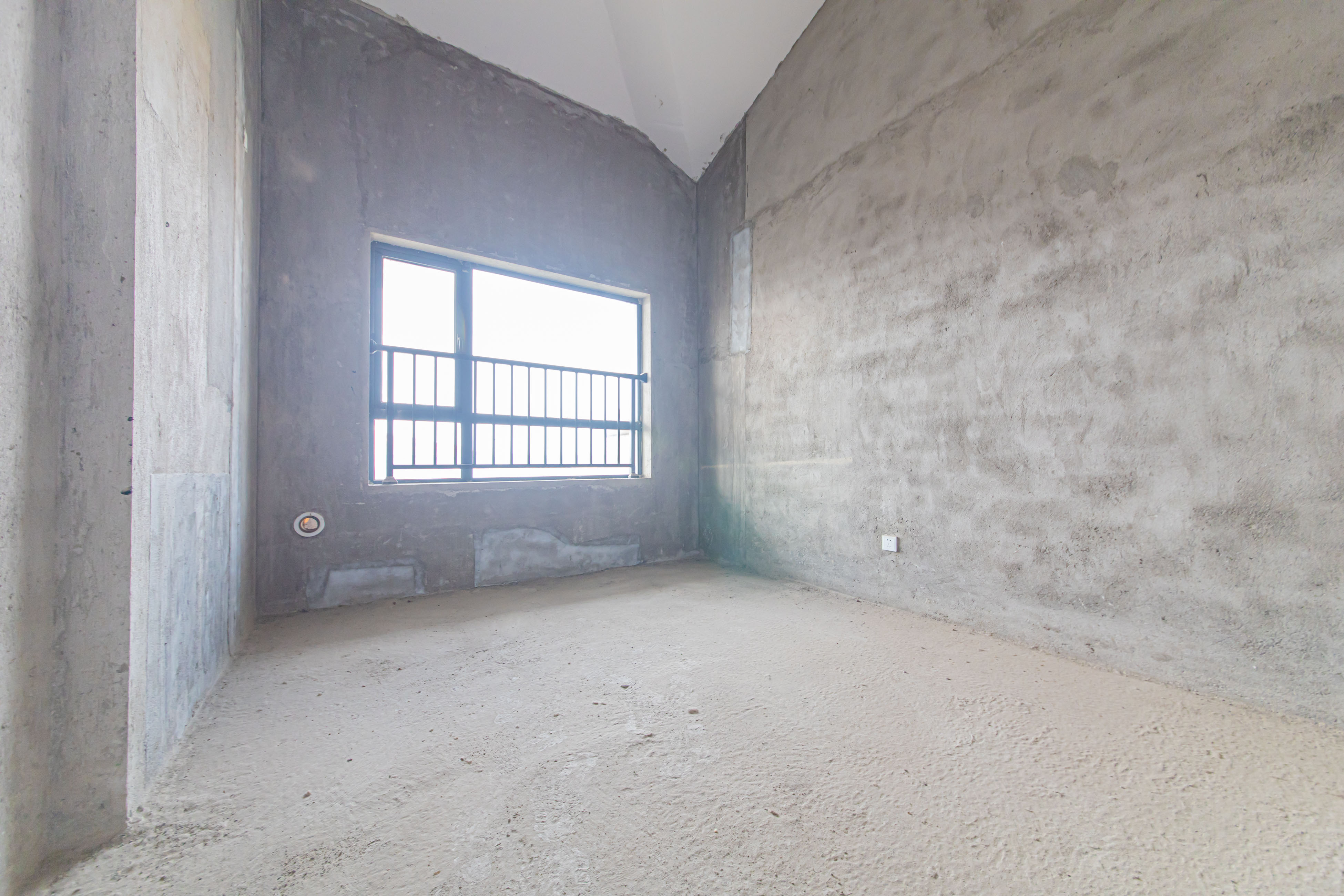 中建芙蓉嘉苑  4室2厅2卫   116.00万卧室