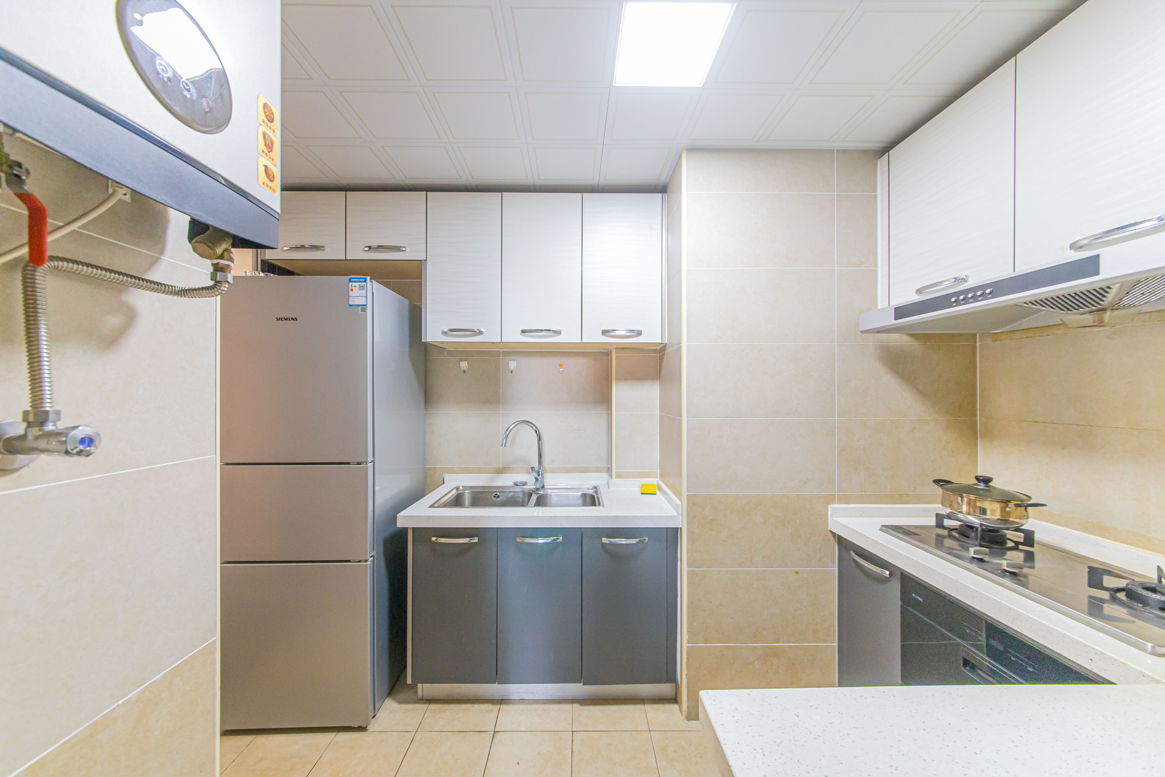 北辰中央公园B区  3室2厅1卫    105.0万 北辰中央公园B区  3室2厅1卫    105.0万厨房