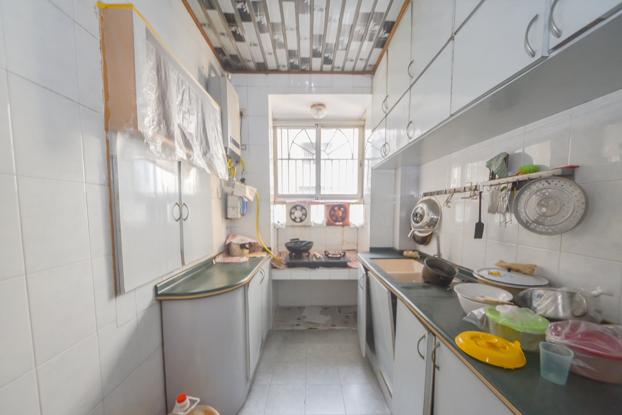 国税五分局桔园宿舍 3室2厅2卫 88.0万 国税五分局桔园宿舍 3室2厅2卫 88.0万厨房