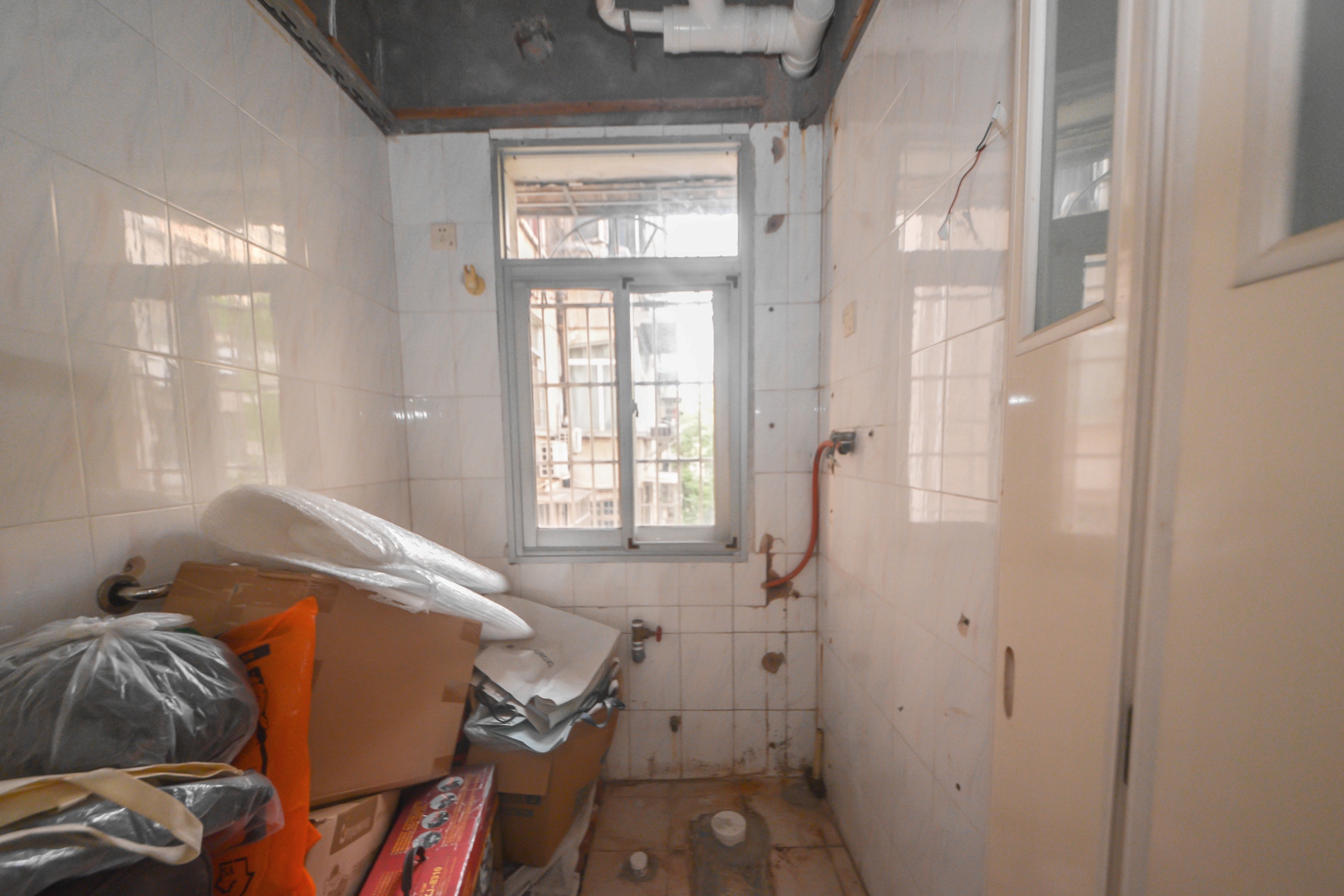 国税五分局桔园宿舍 3室2厅2卫 88.0万 国税五分局桔园宿舍 3室2厅2卫 88.0万卫生间