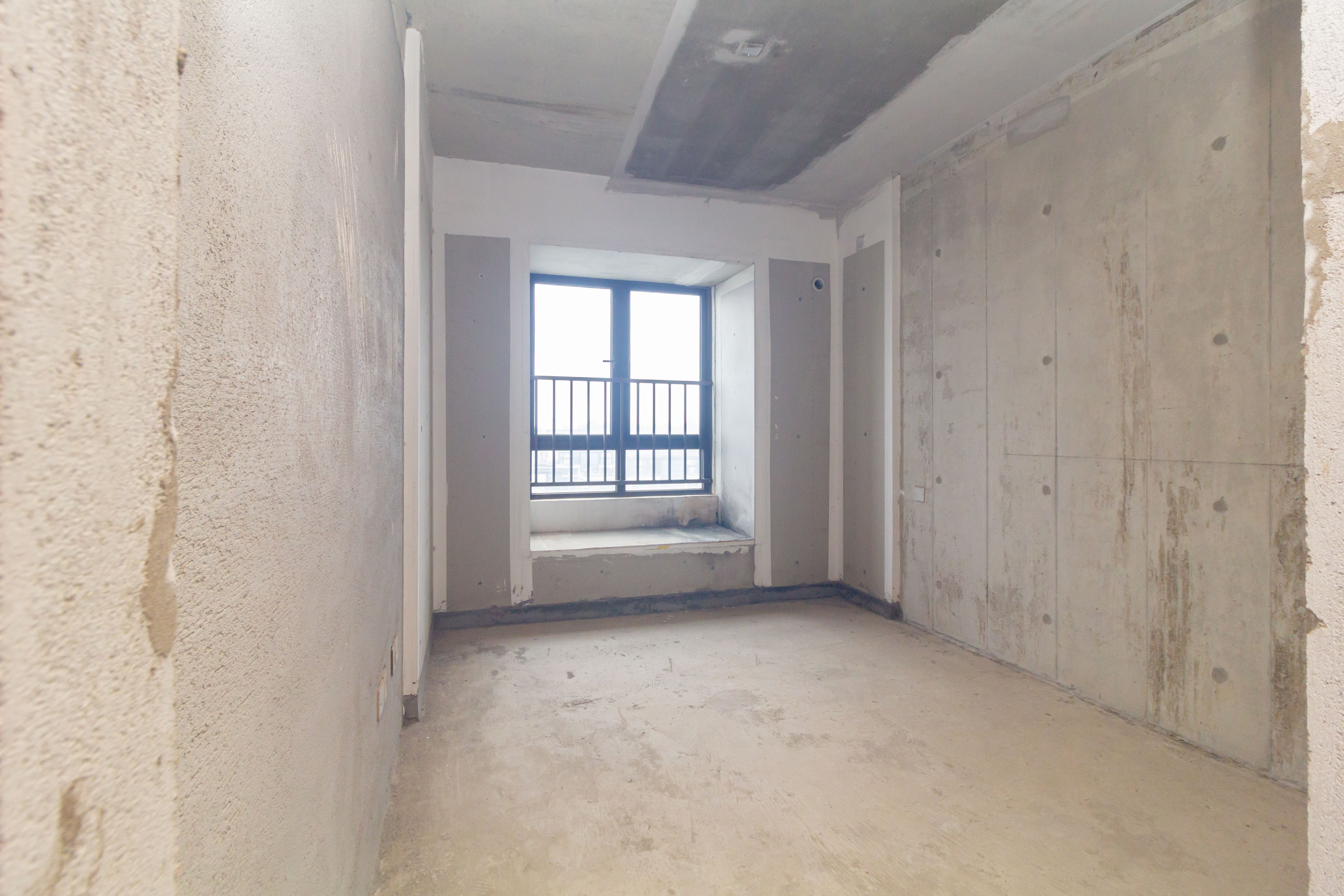 龙湖碧桂园天宸原著 4室2厅2卫 208.0万 龙湖碧桂园天宸原著 4室2厅2卫 208.0万卧室