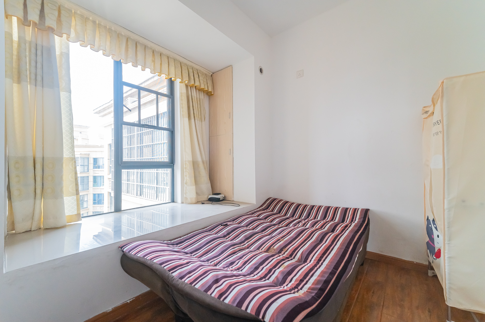 方略城市广场 3室2厅2卫 85.0万 方略城市广场 3室2厅2卫 85.0万卧室