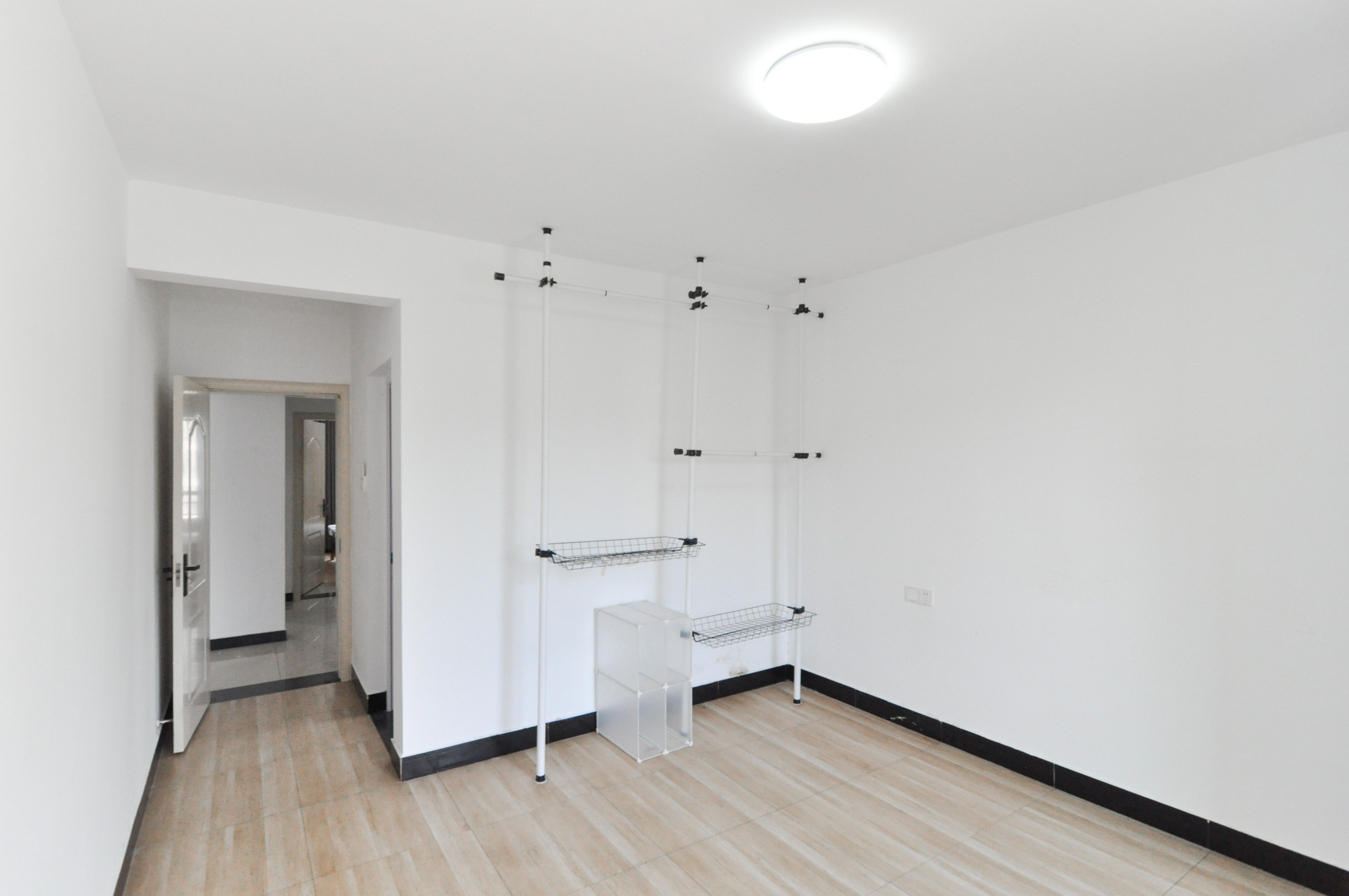 中海梅溪湖壹号 3室2厅2卫 188.0万 中海梅溪湖壹号 3室2厅2卫 188.0万卧室