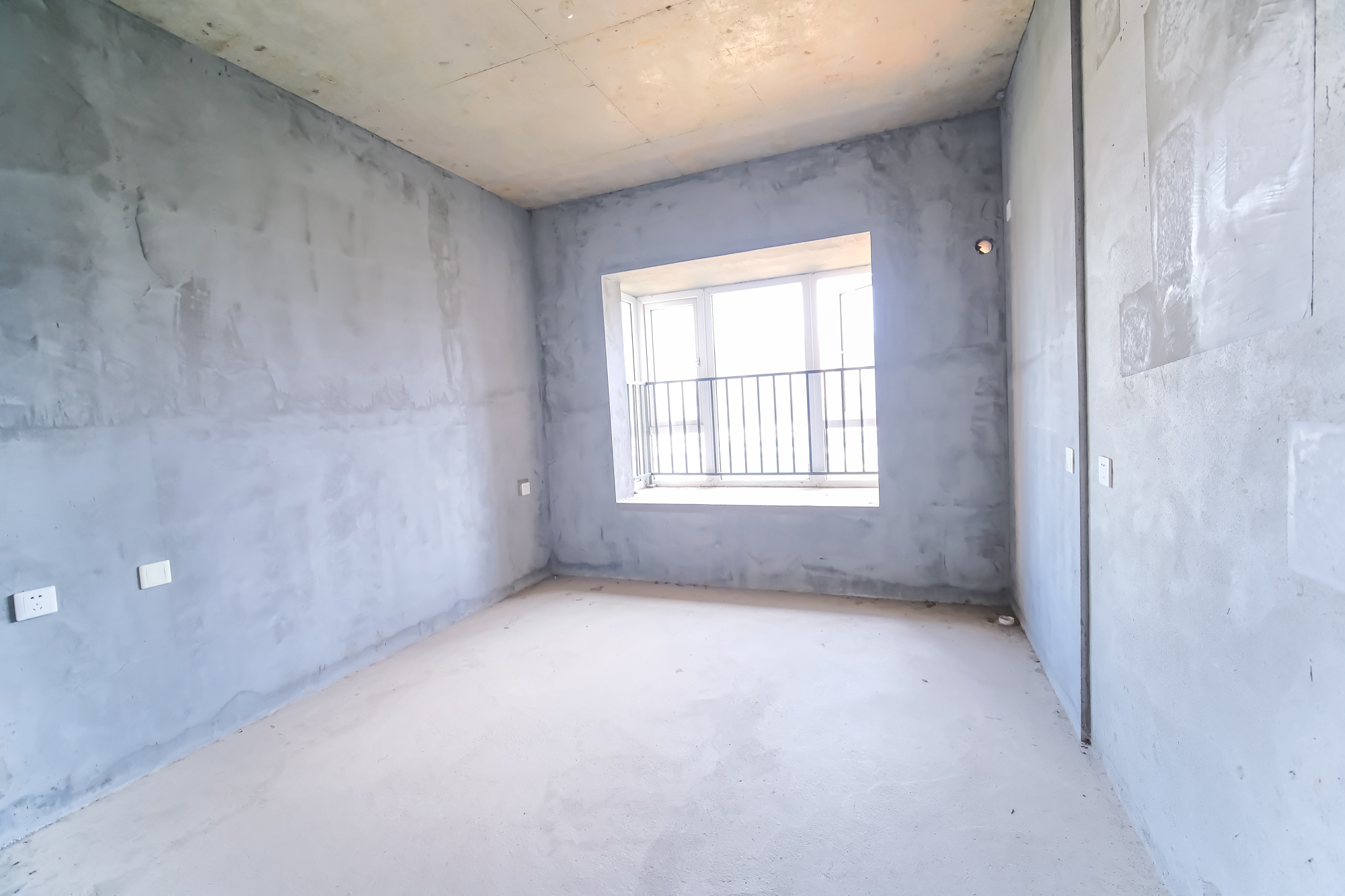 荣盛花语城 3室2厅1卫 52.0万 荣盛花语城 3室2厅1卫 52.0万卧室