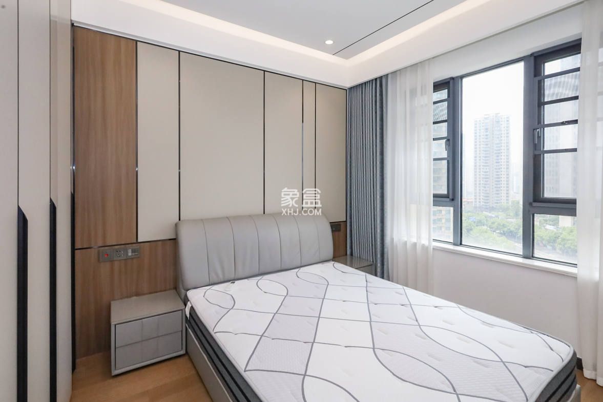 卓越中寰 3室2厅2卫 199.0万 长沙岳麓区卓越中寰二手房 - 长沙象盒找房