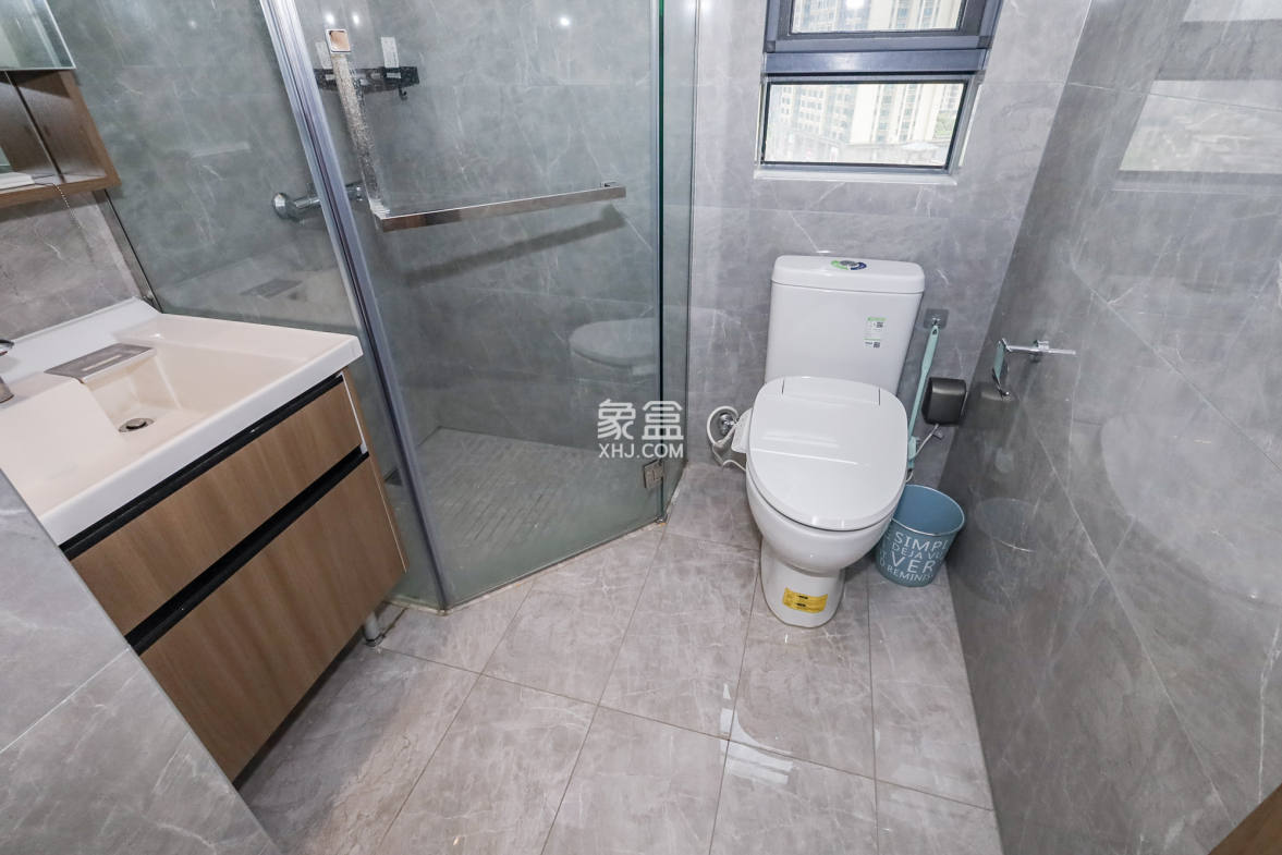卓越中寰 3室2厅2卫 199.0万 长沙岳麓区卓越中寰二手房 - 长沙象盒找房