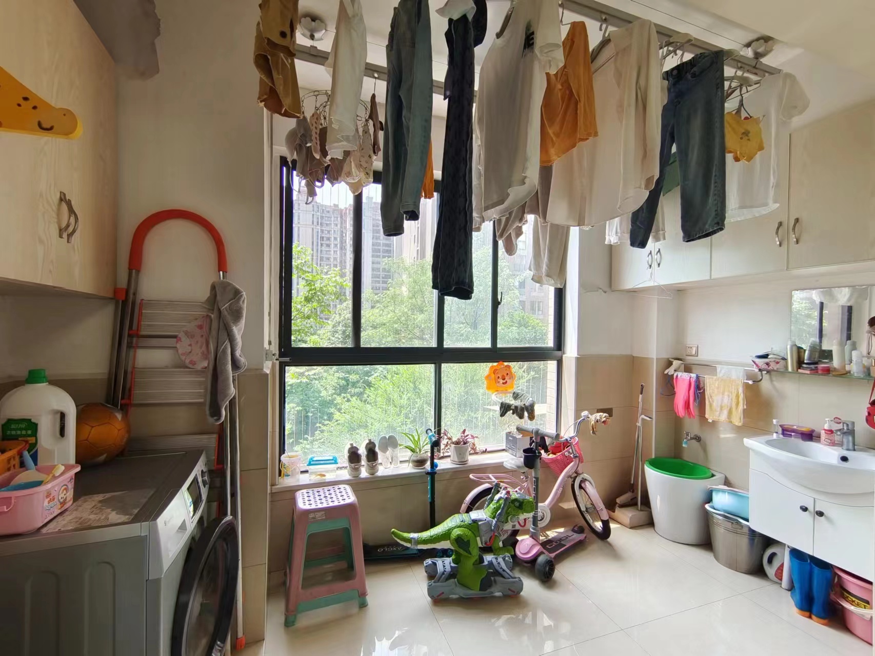 湘银星城 3室2厅2卫 62.0万 湘银星城 3室2厅2卫 62.0万室内图