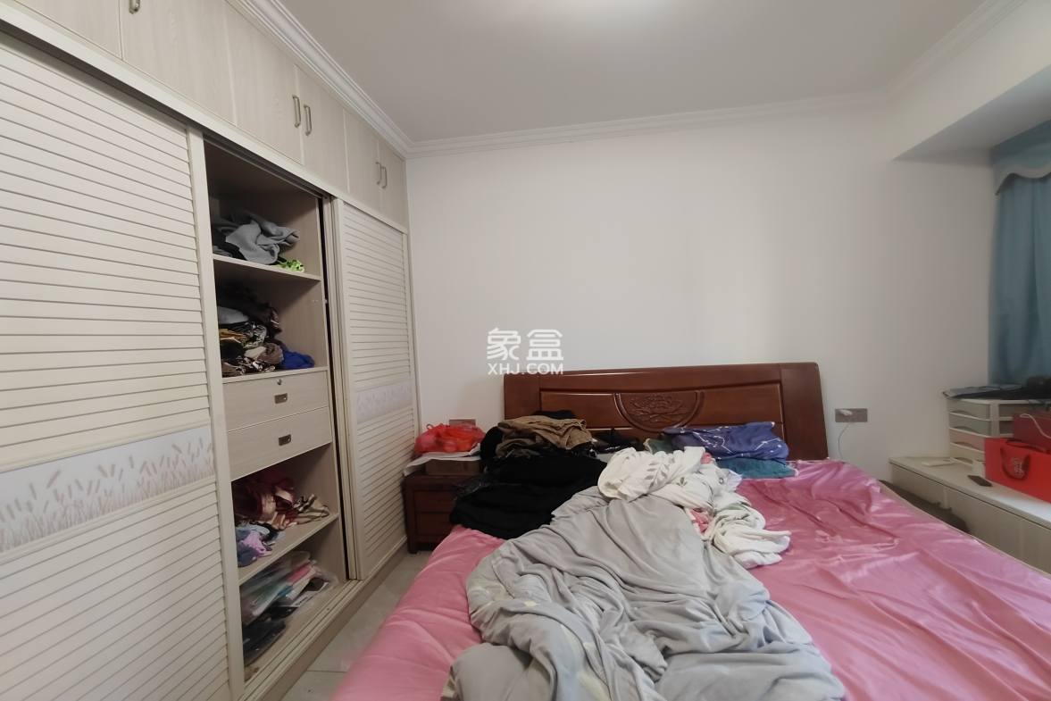 天元区锦绣华都 3室2厅2卫 68.0万 天元区锦绣华都 3室2厅2卫 68.0万室内图