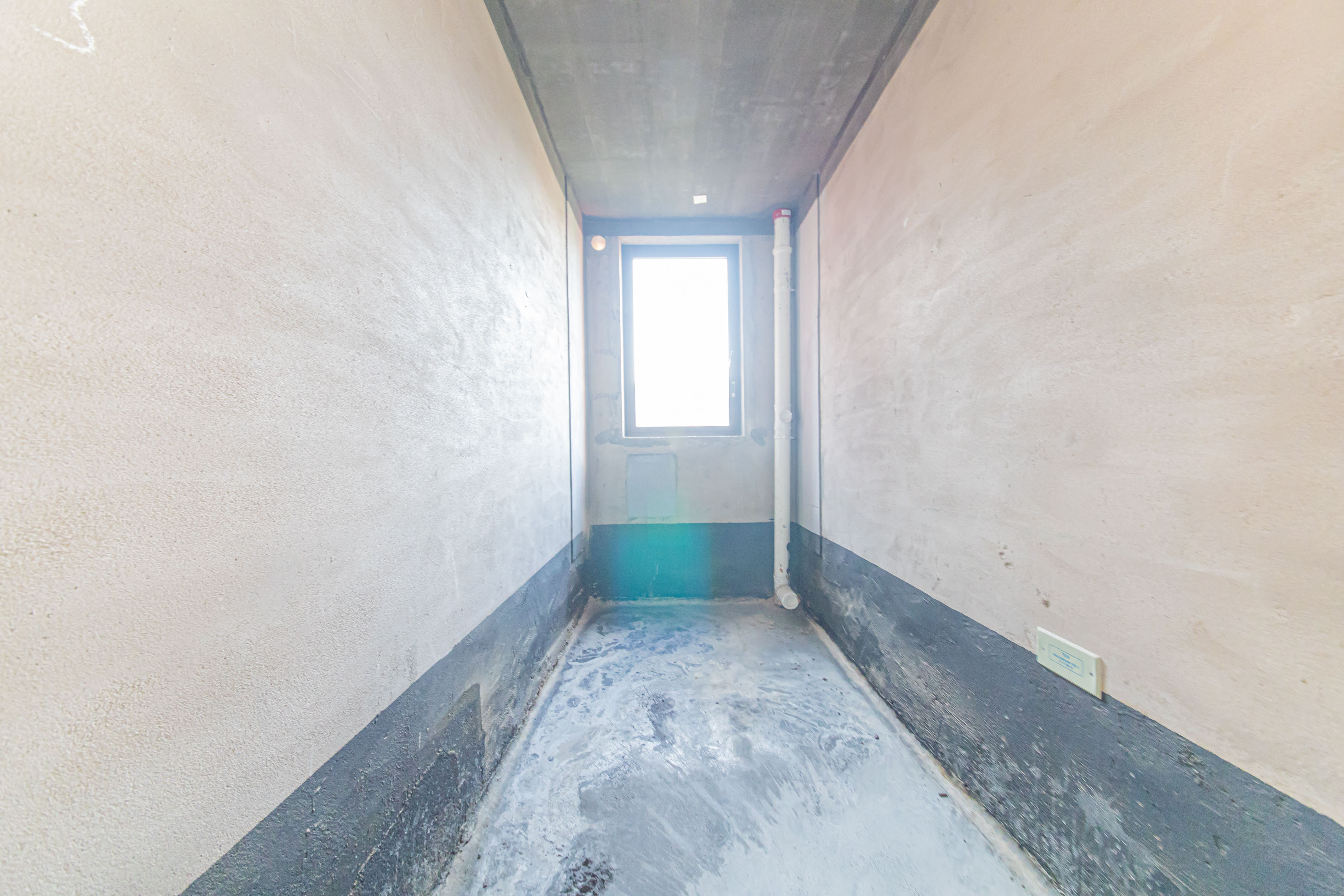 鑫远紫樾香山一期 5室2厅2卫 460.0万 鑫远紫樾香山一期 5室2厅2卫 460.0万卫生间