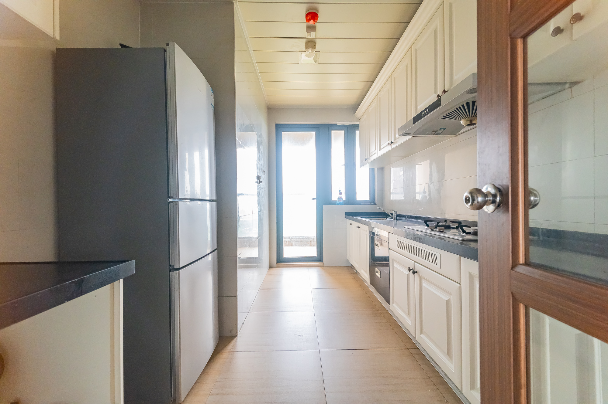 碧桂园威尼斯城 4室2厅2卫 120.5万 碧桂园威尼斯城 4室2厅2卫 120.5万厨房