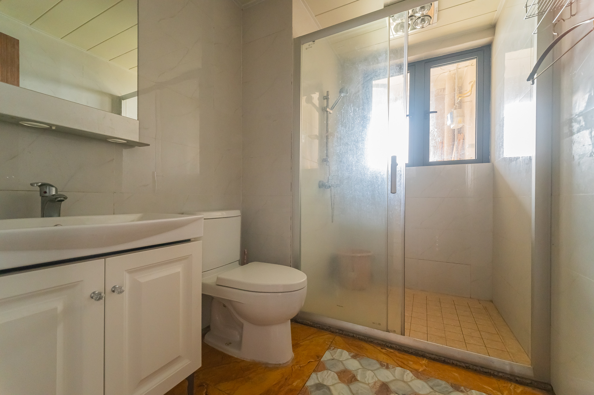 碧桂园威尼斯城 4室2厅2卫 120.5万 碧桂园威尼斯城 4室2厅2卫 120.5万卫生间