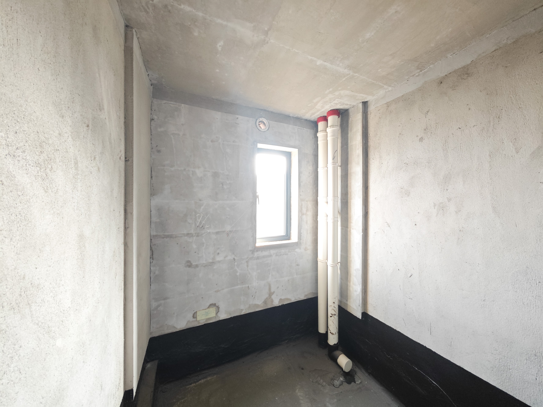 中建嘉和城  4室2厅2卫   155.00万卫生间