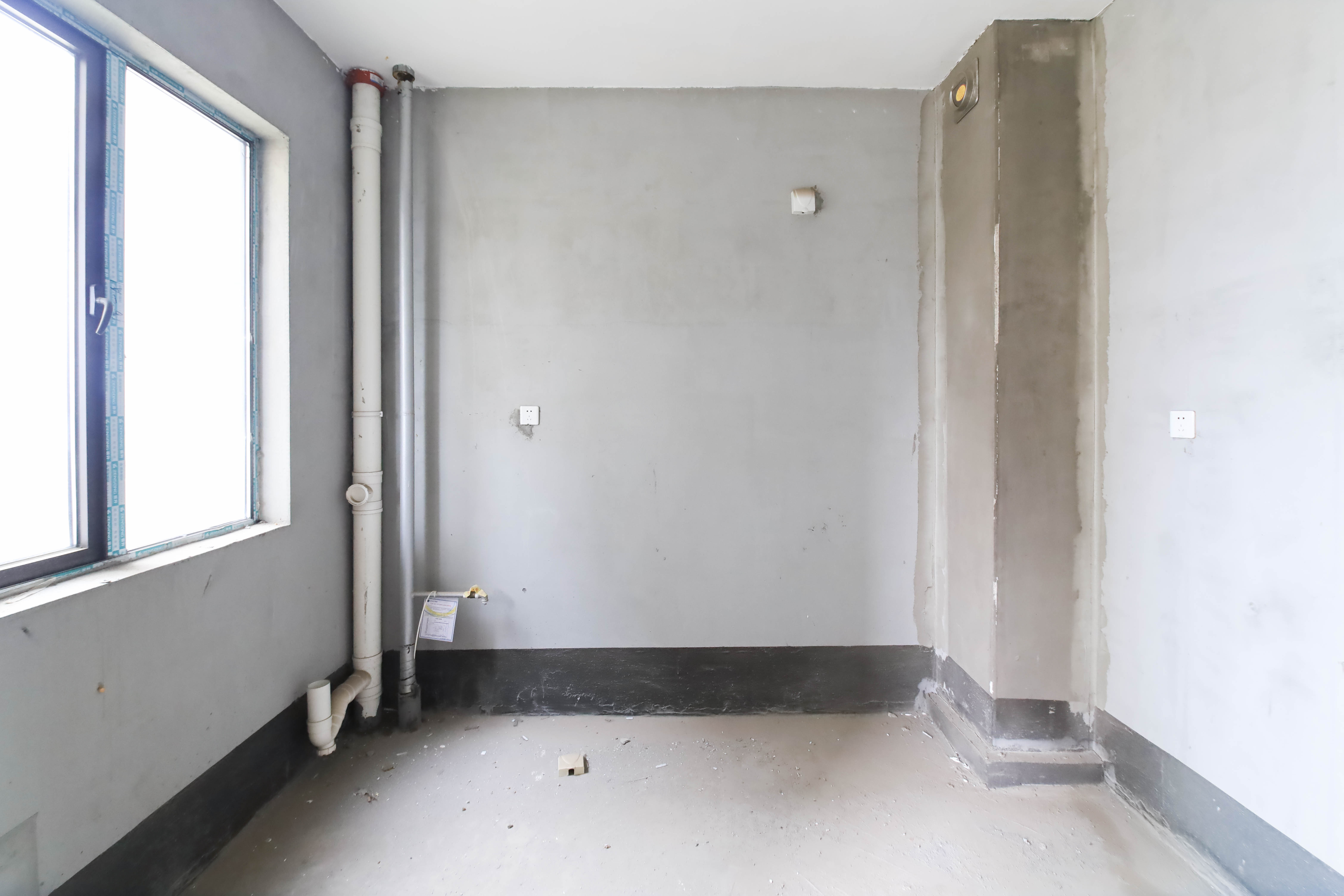 长房半岛蓝湾(观山月) 5室2厅1卫 145.0万 长房半岛蓝湾(观山月) 5室2厅1卫 145.0万其他