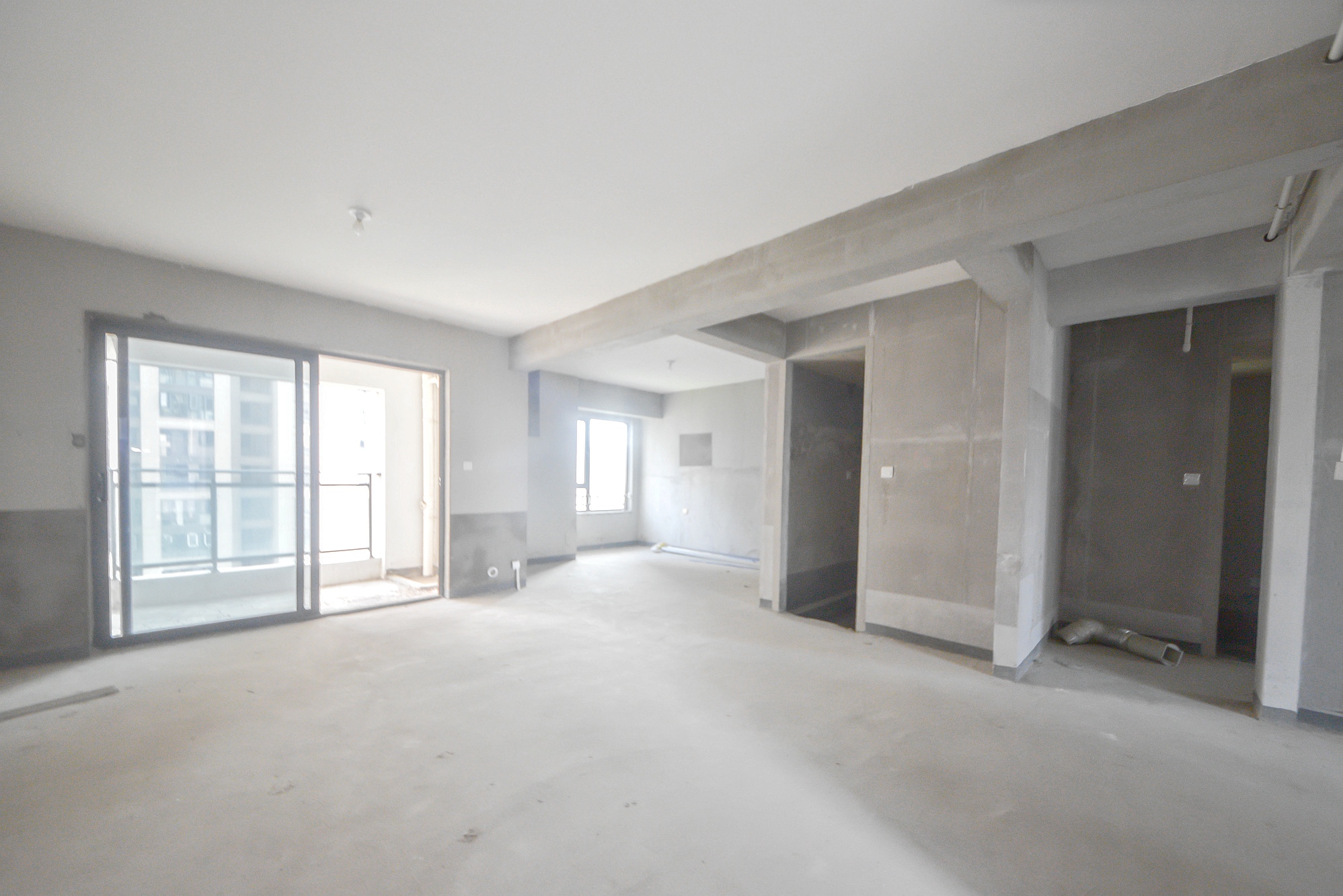 建发中央公园（建发美地）  3室2厅2卫   202.80万客厅