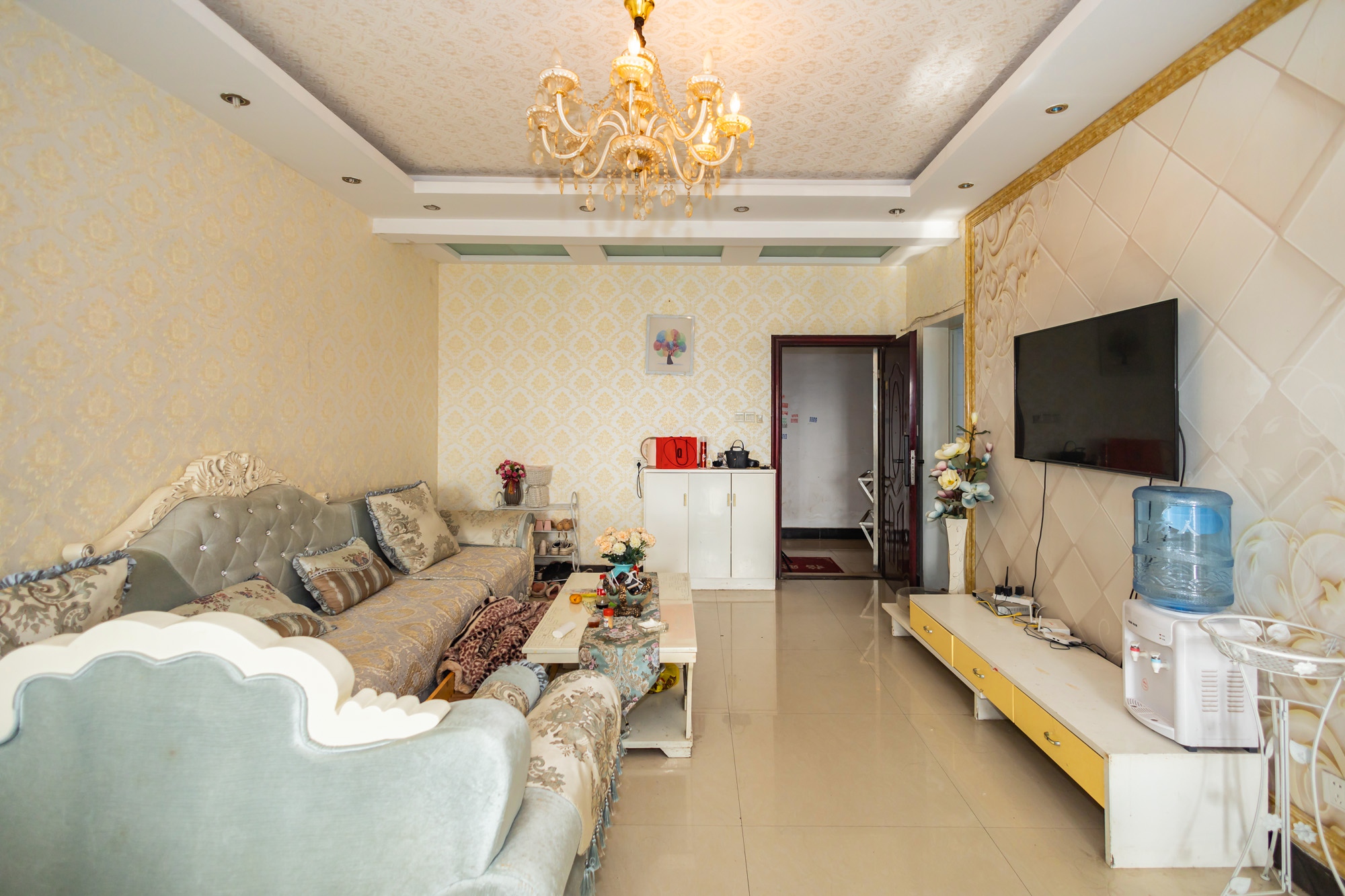 星沙商业步行街 2室2厅1卫 36.8万 星沙商业步行街 2室2厅1卫 36.8万客厅