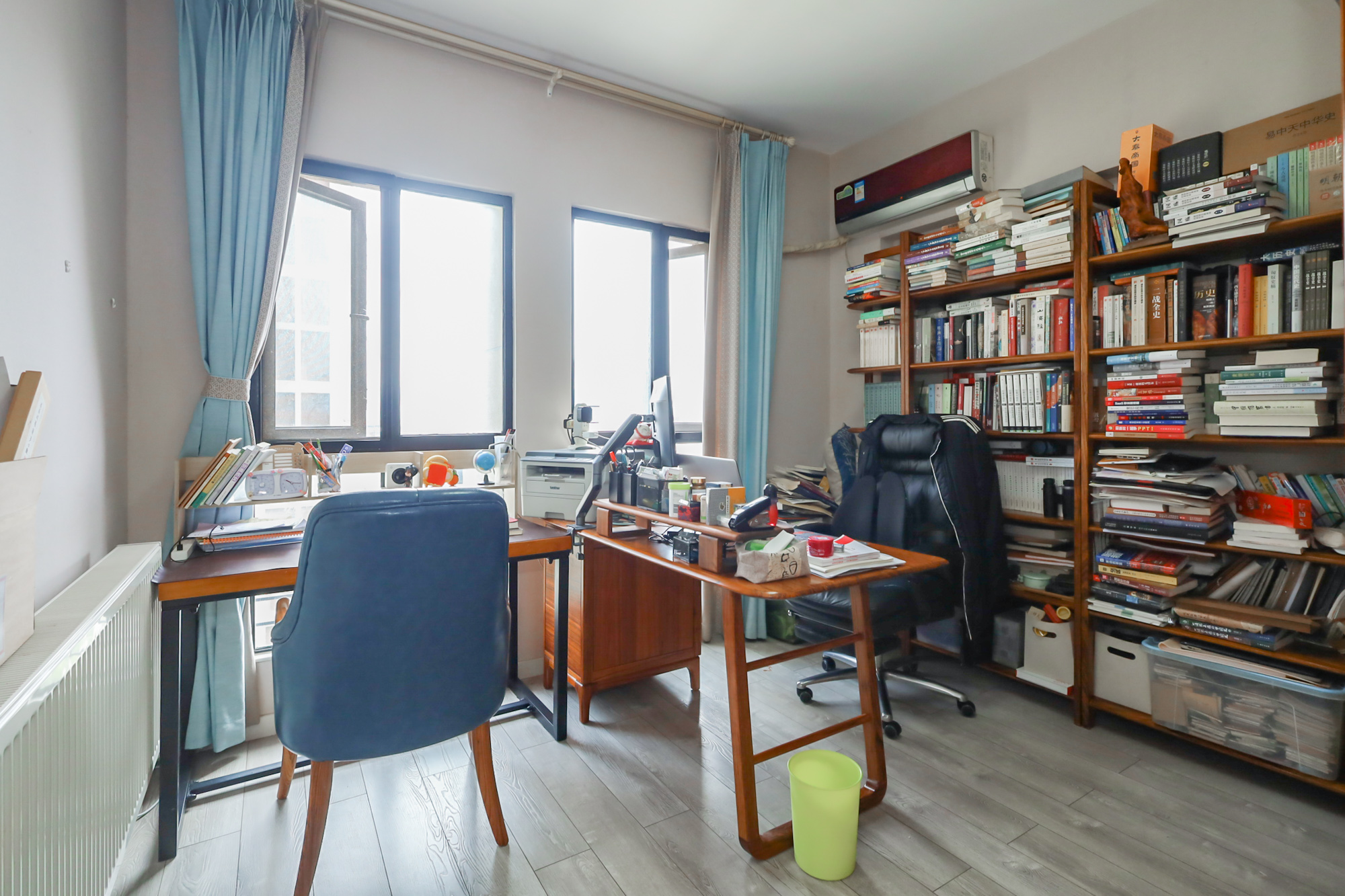 郡原广场  4室2厅2卫    190.0万 郡原广场  4室2厅2卫    190.0万卧室