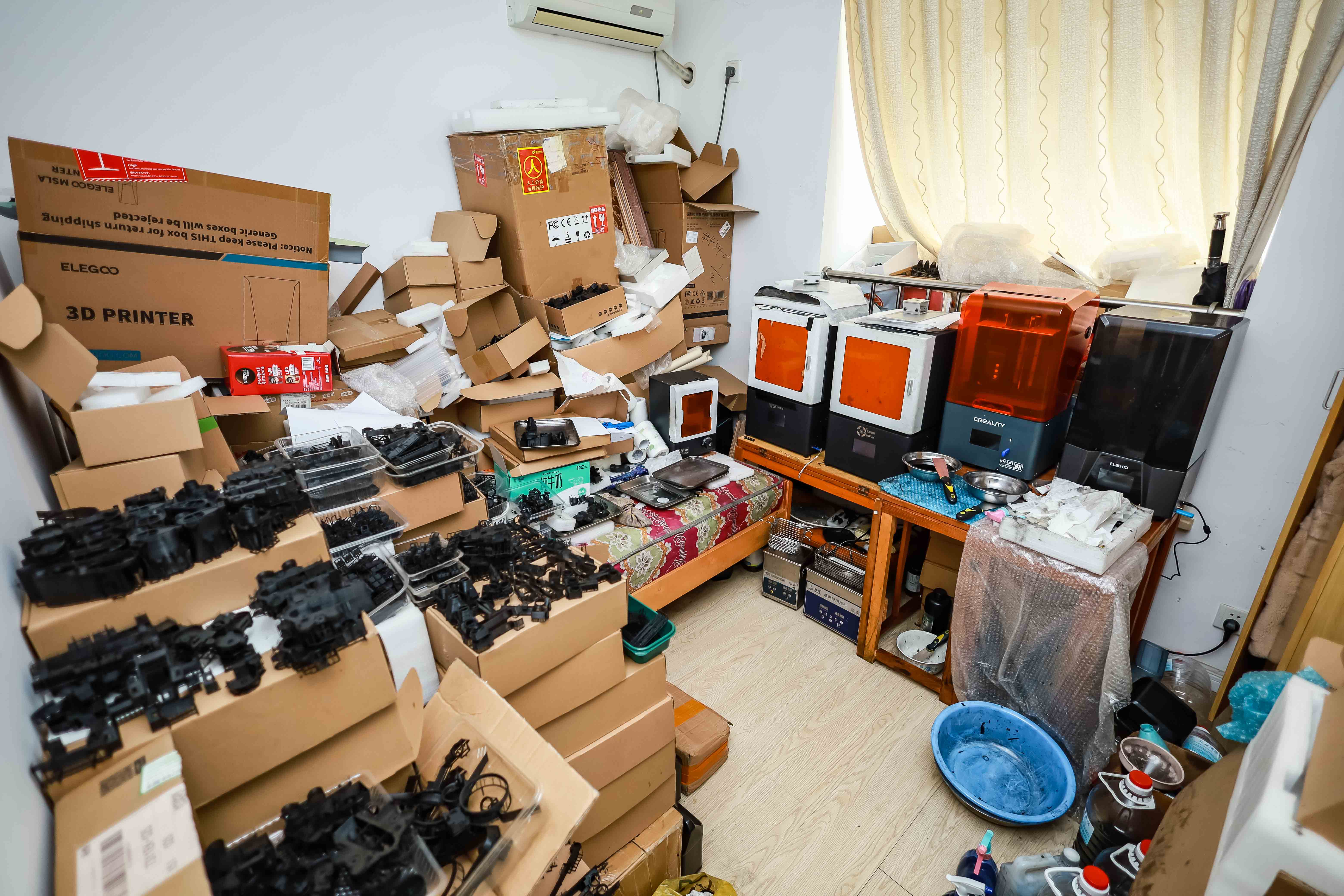 联美品格  3室2厅2卫   92.00万卧室