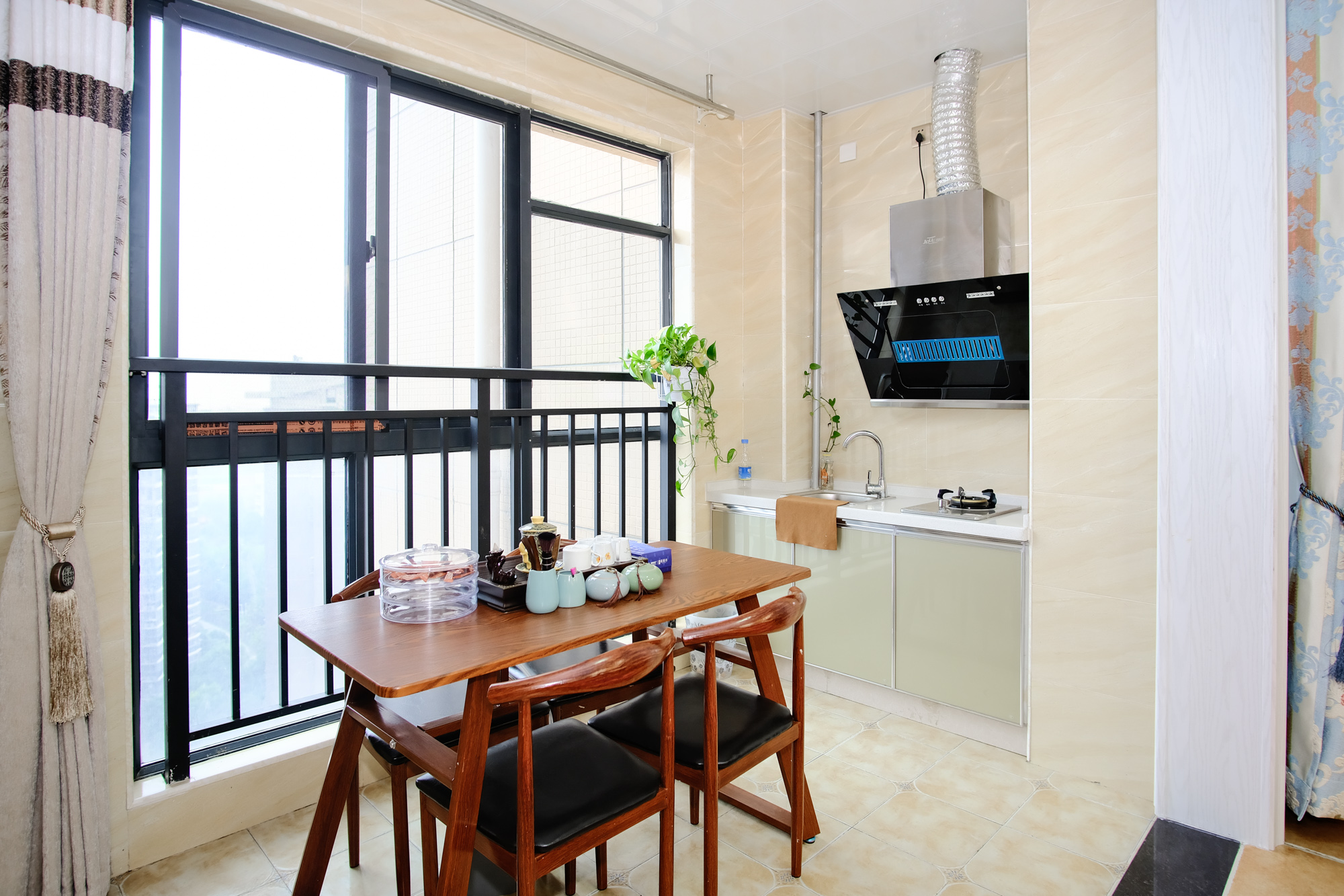 山水湾  1室1厅1卫    44.0万 山水湾  1室1厅1卫    44.0万厨房