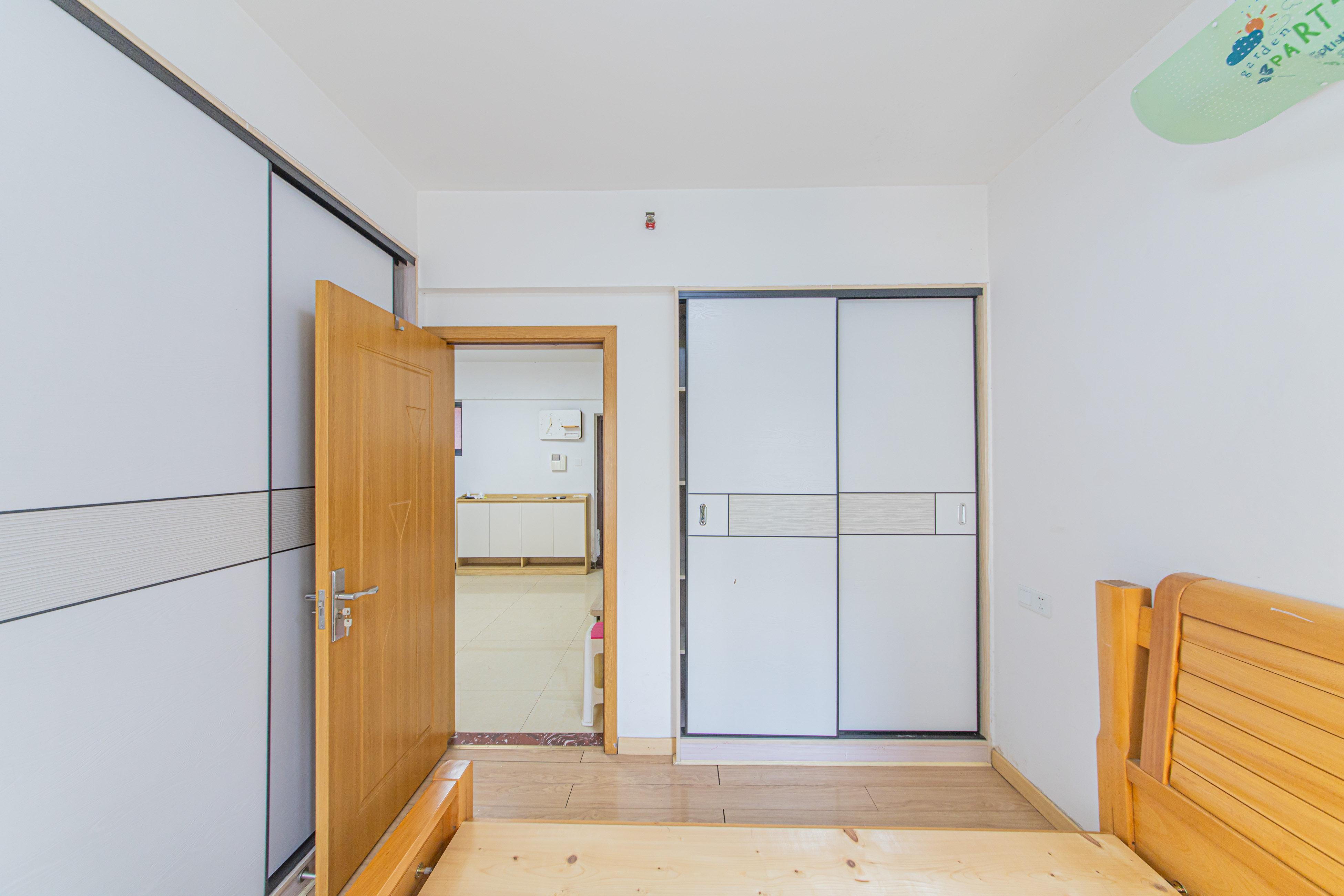 中建芙蓉工社  2室1厅1卫    67.97万卧室