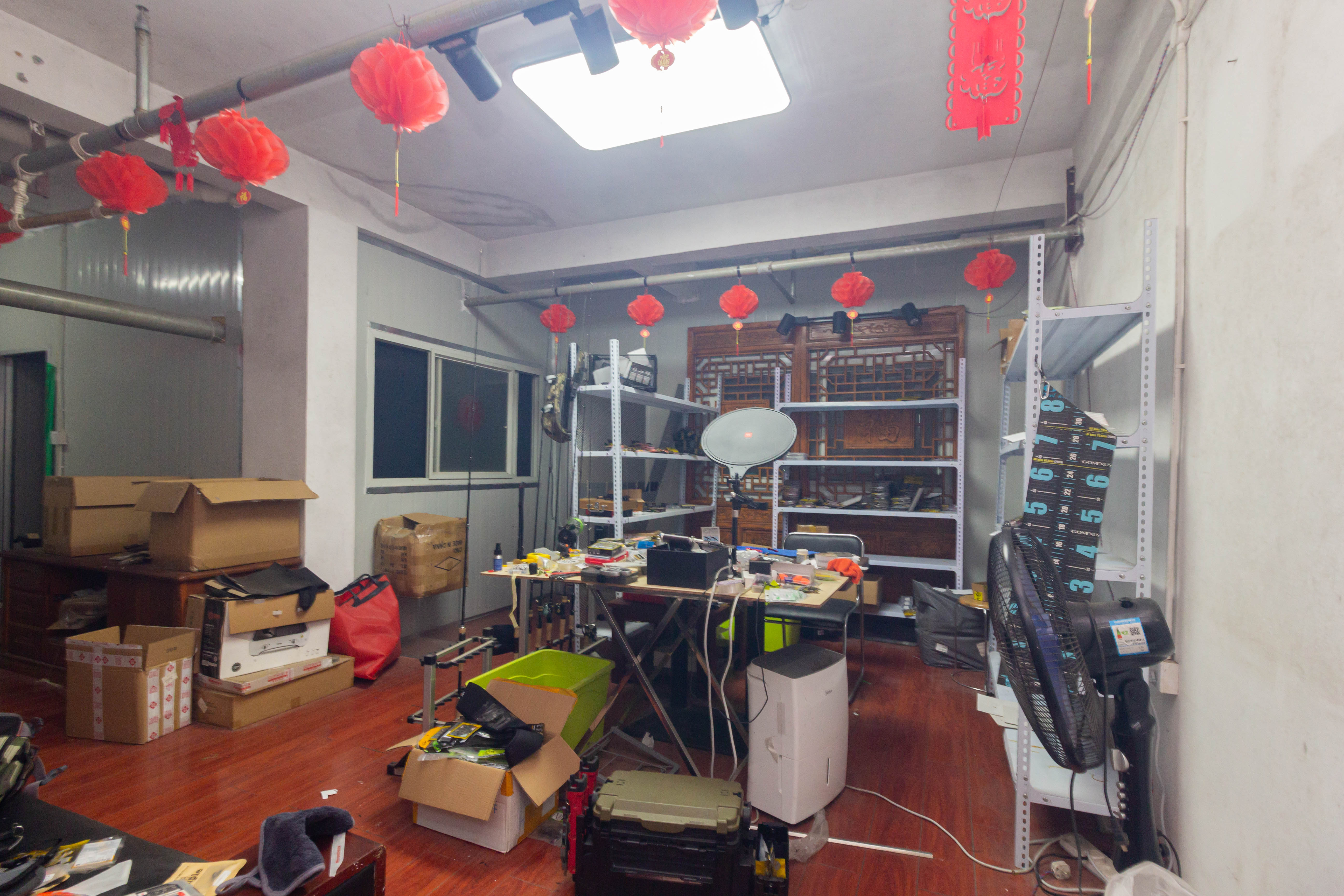 辉宏橄榄城  5室2厅2卫    200.0万 辉宏橄榄城  5室2厅2卫    200.0万卧室