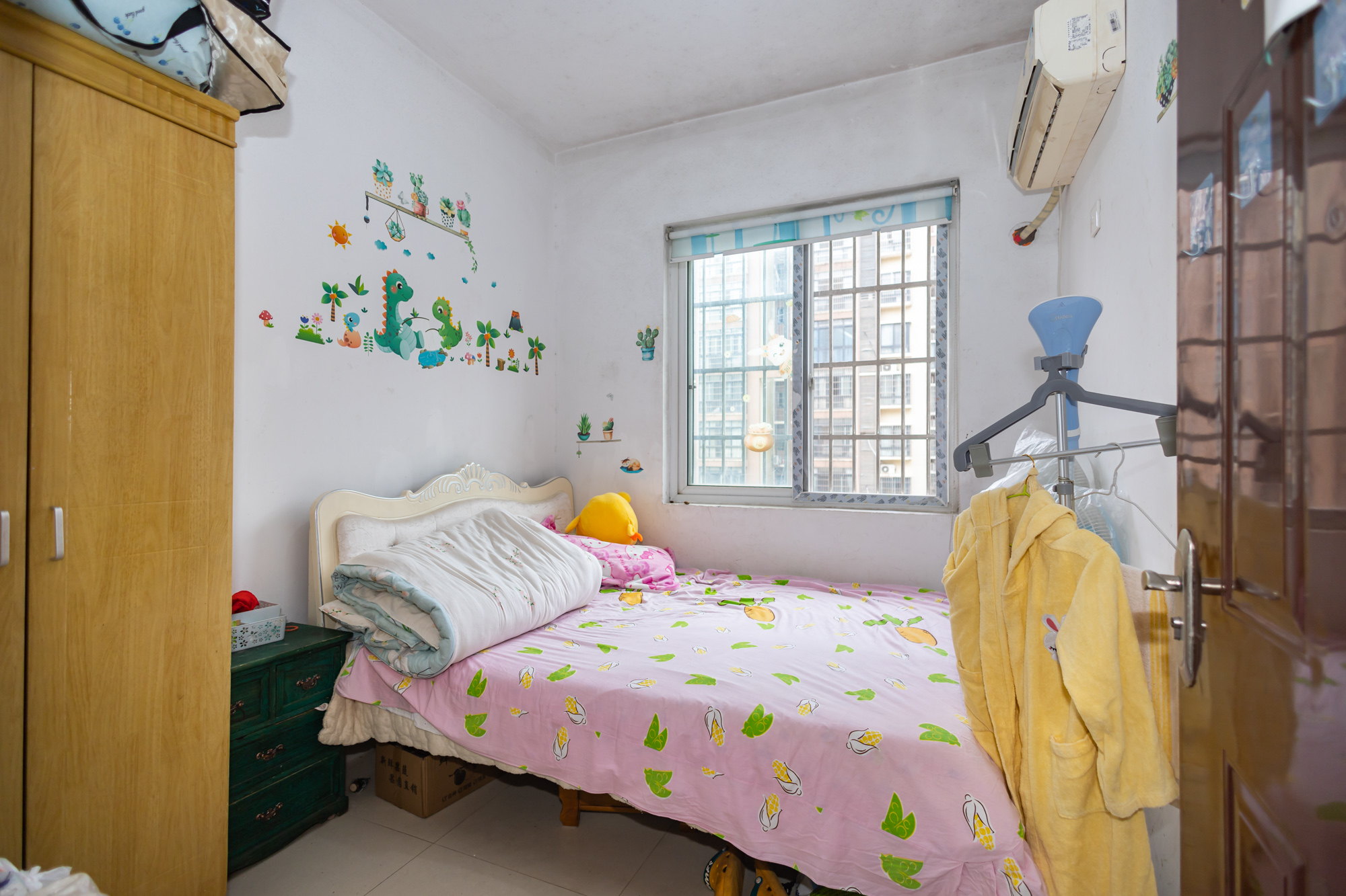 楚天世纪城东苑  3室2厅1卫    42.8万 楚天世纪城东苑  3室2厅1卫    42.8万卧室