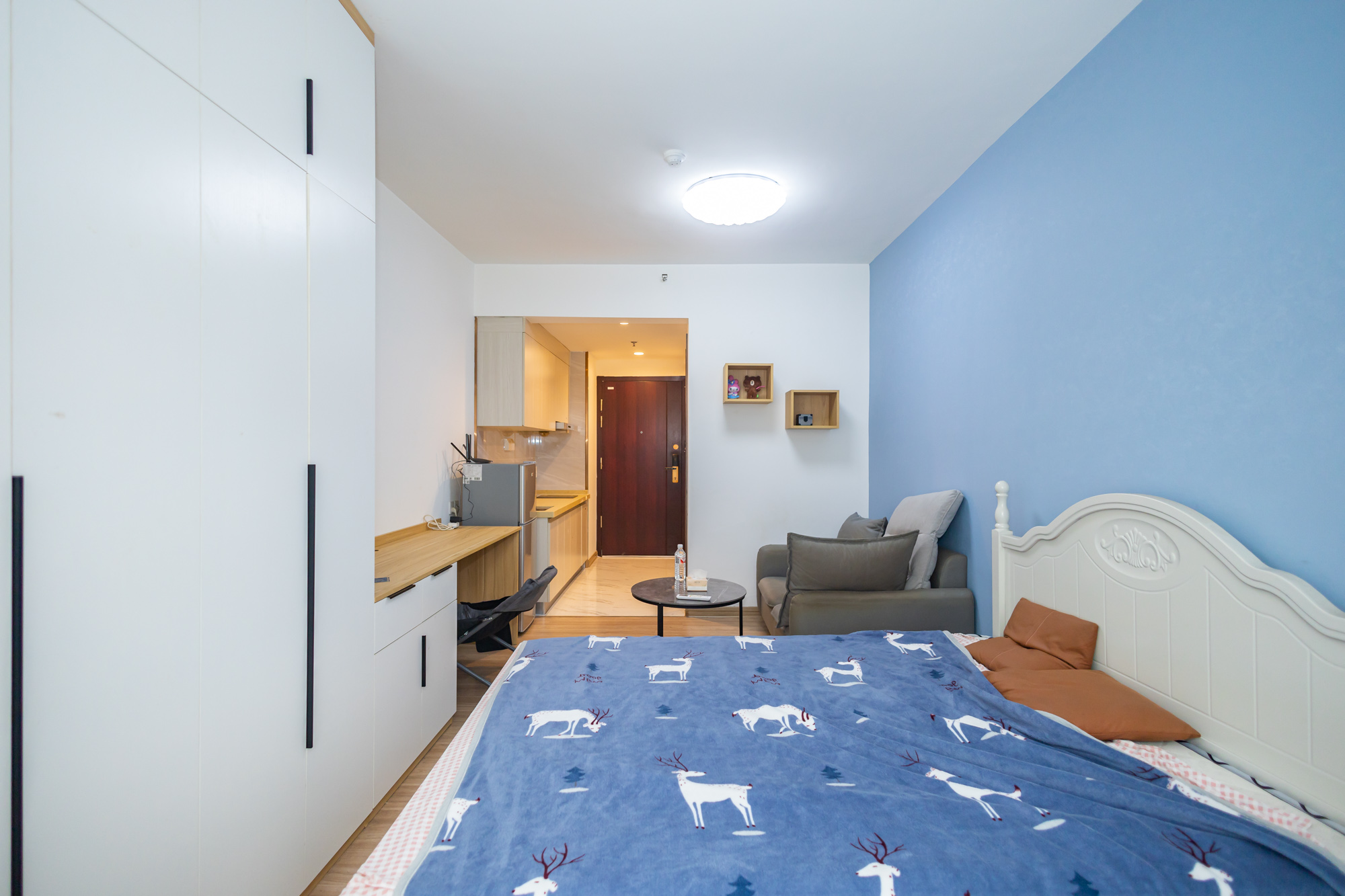 新长海漓湘悦 1室1厅1卫 20.0万 新长海漓湘悦 1室1厅1卫 20.0万客厅