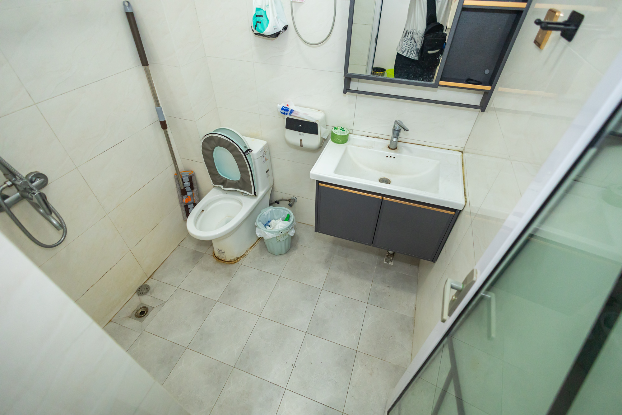 尚都美寓 2室1厅1卫 36.6万 尚都美寓 2室1厅1卫 36.6万卫生间