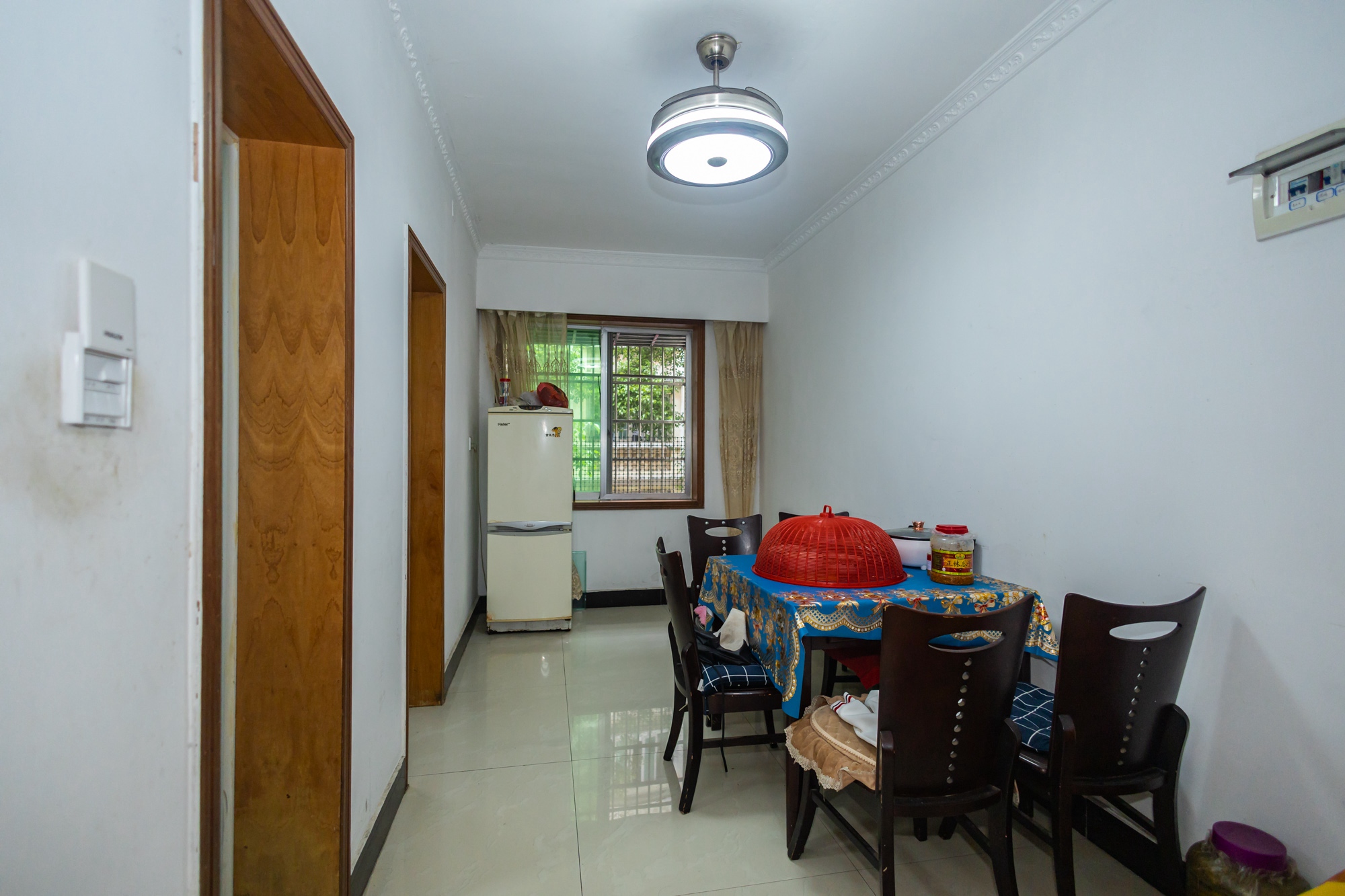 中南汽车世界  2室2厅1卫    30.0万 中南汽车世界  2室2厅1卫    30.0万其他