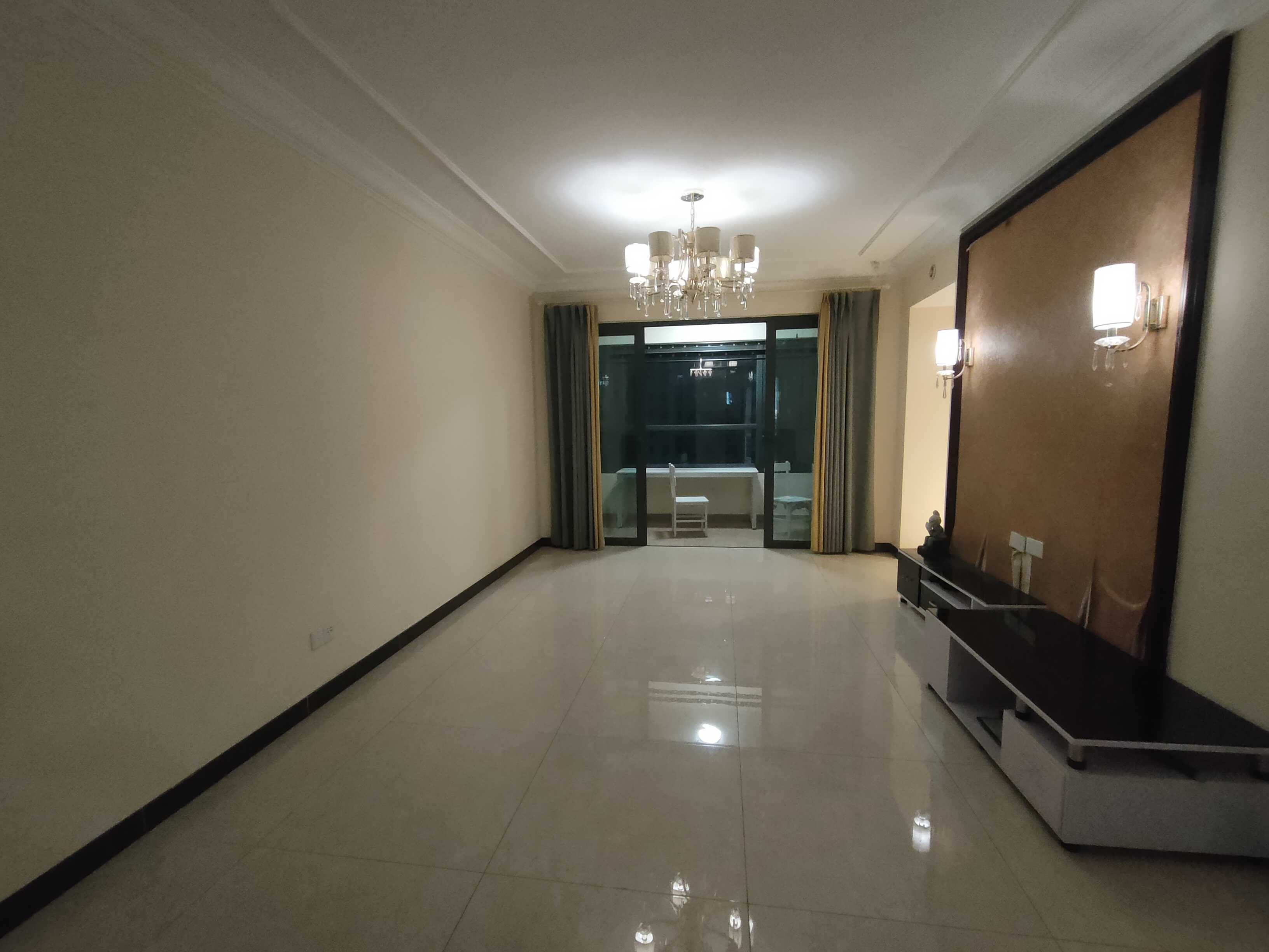 恒大华府 3室2厅1卫 67.80万 恒大华府 3室2厅1卫 67.80万室内图