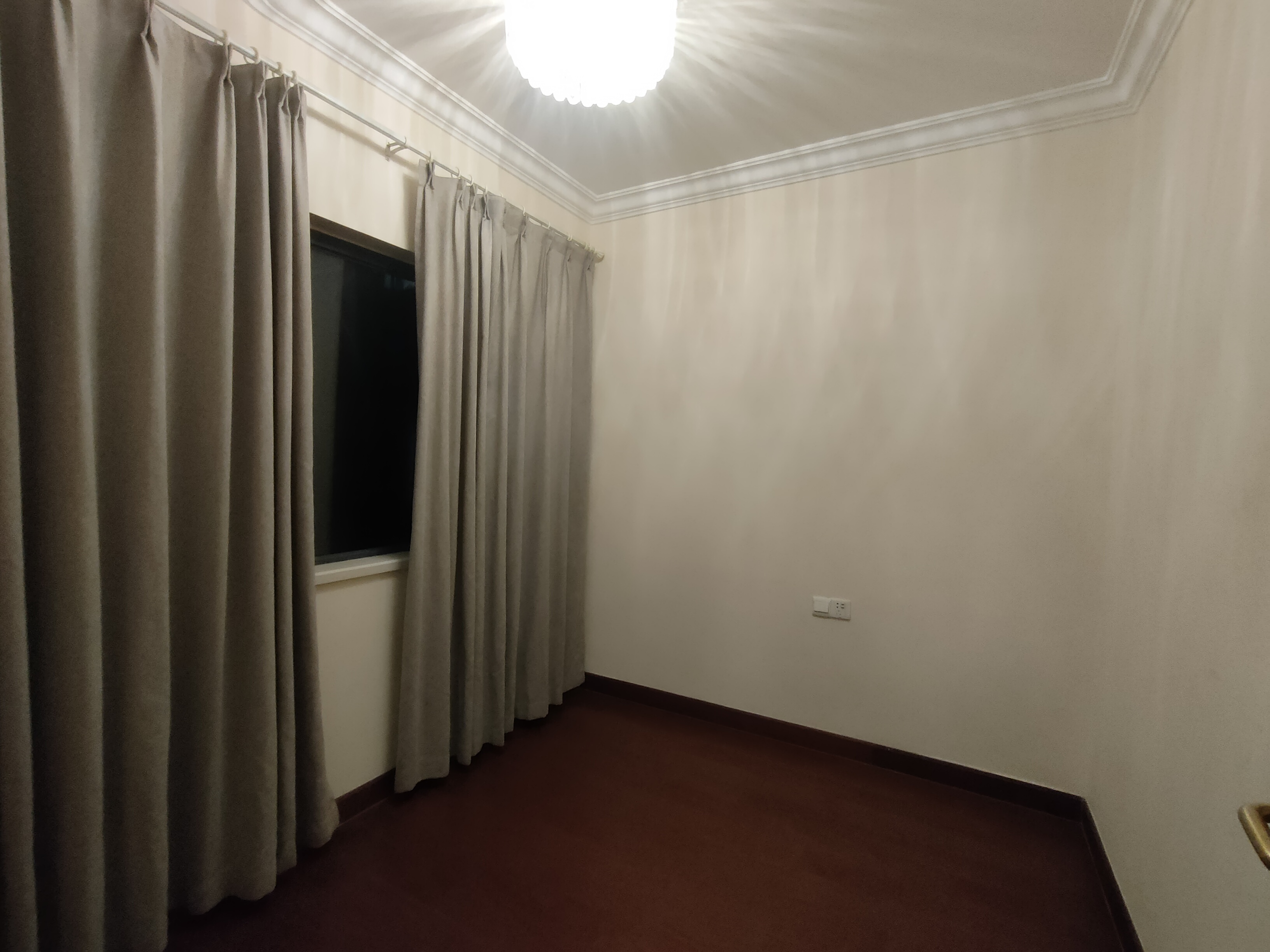 恒大华府 3室2厅1卫 67.80万 恒大华府 3室2厅1卫 67.80万室内图