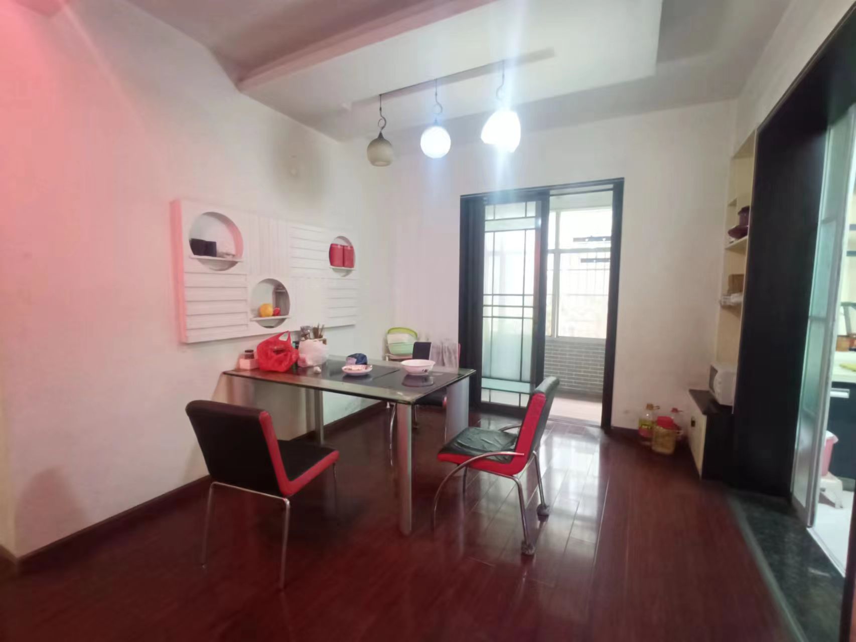 江岸人家 3室2厅2卫 82.0万 江岸人家 3室2厅2卫 82.0万室内图