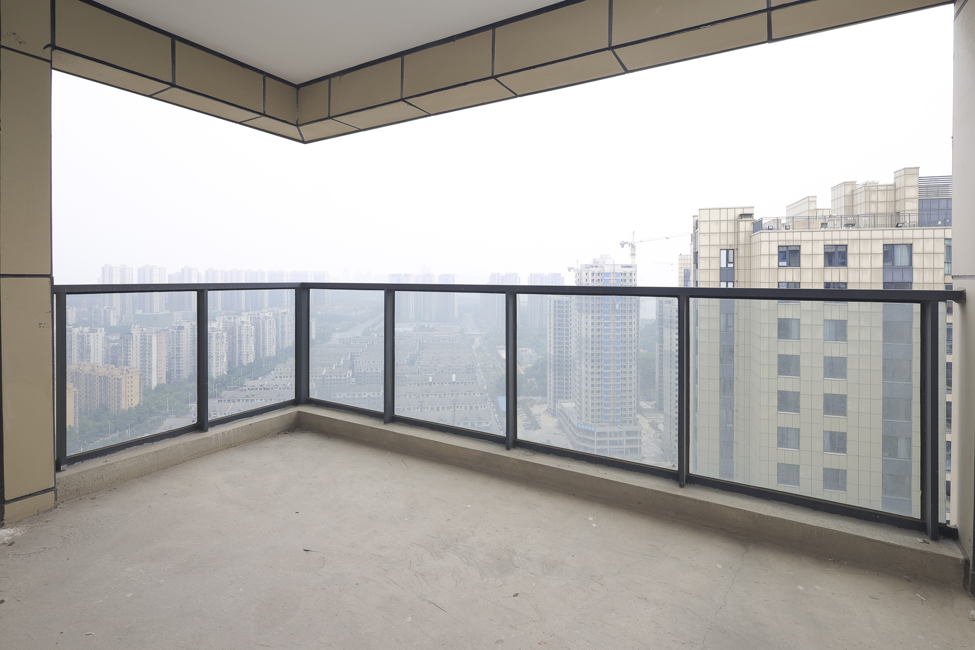 湘江壹号一二三期(创远湘江壹号)  3室2厅3卫    186.0万 湘江壹号一二三期(创远湘江壹号)  3室2厅3卫    186.0万阳台