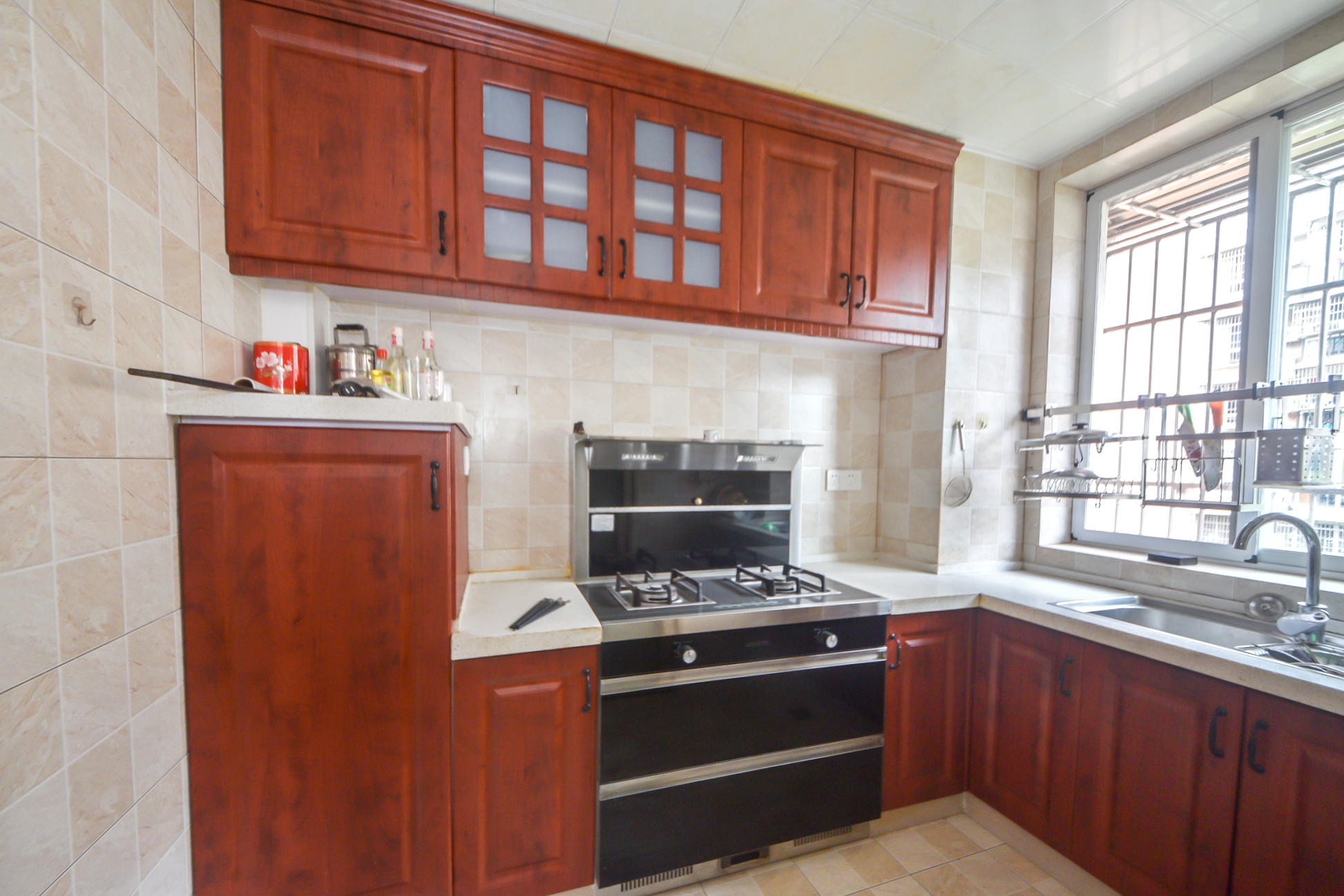 福乐康城  3室2厅2卫    88.0万厨房