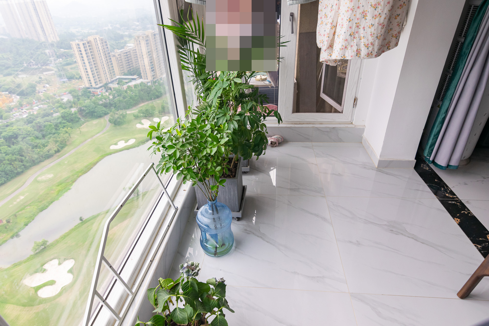 碧桂园高尔夫花园  3室2厅1卫    95.1万 碧桂园高尔夫花园  3室2厅1卫    95.1万阳台