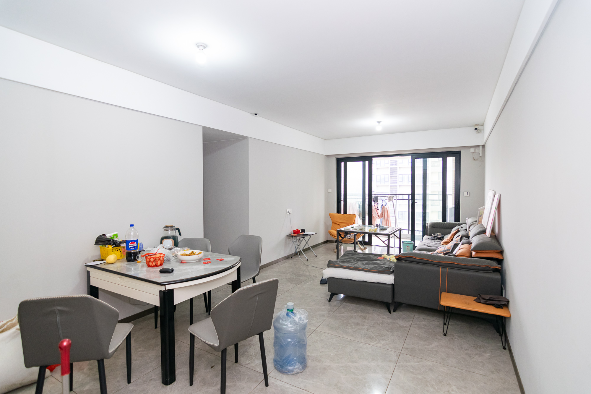 时代年华  3室2厅2卫    85.5万 时代年华  3室2厅2卫    85.5万客厅